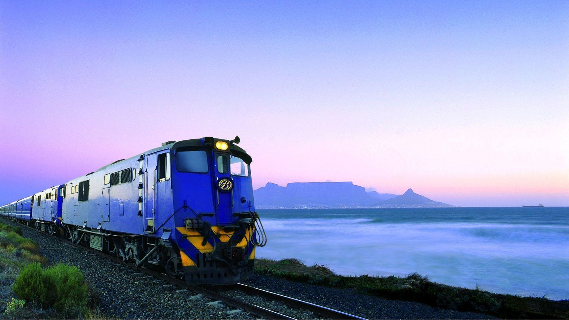 HD Train Leaving Table Mountain South Africa Wallpaper. Download