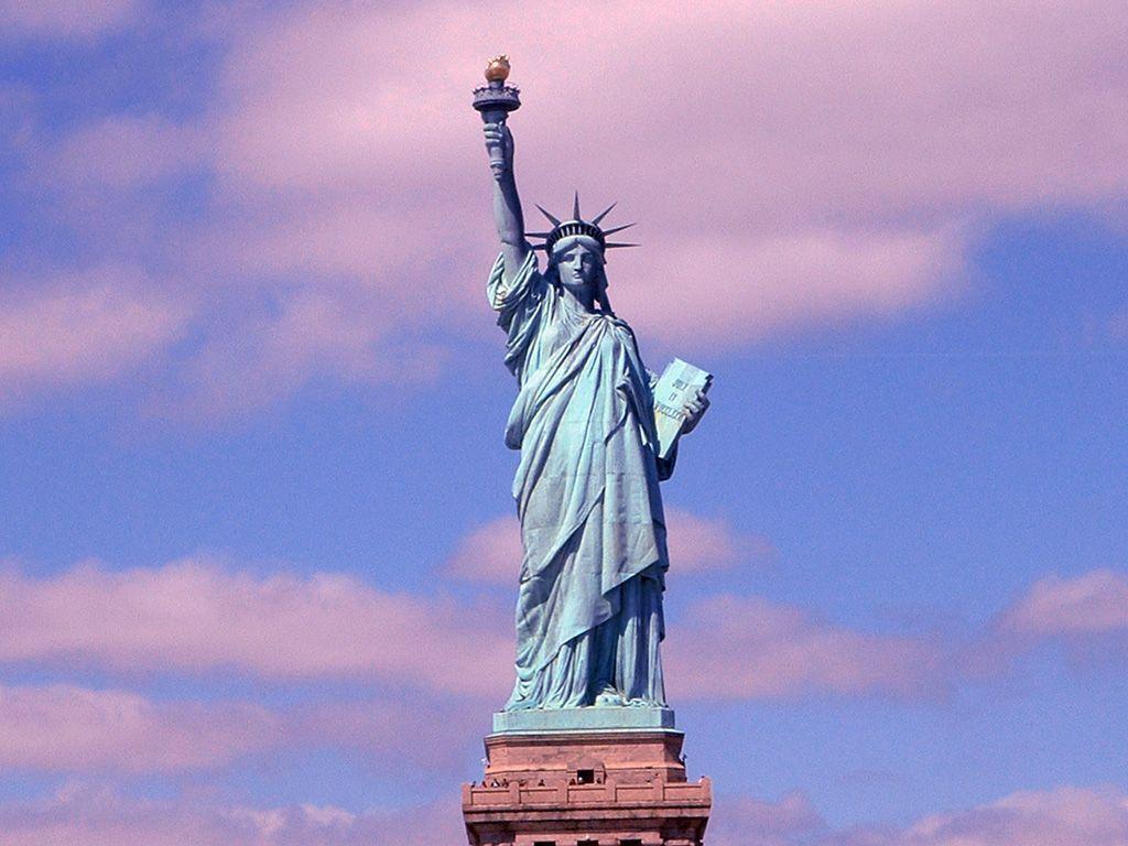 New York Statue Of Liberty 1024x768 wallpaper