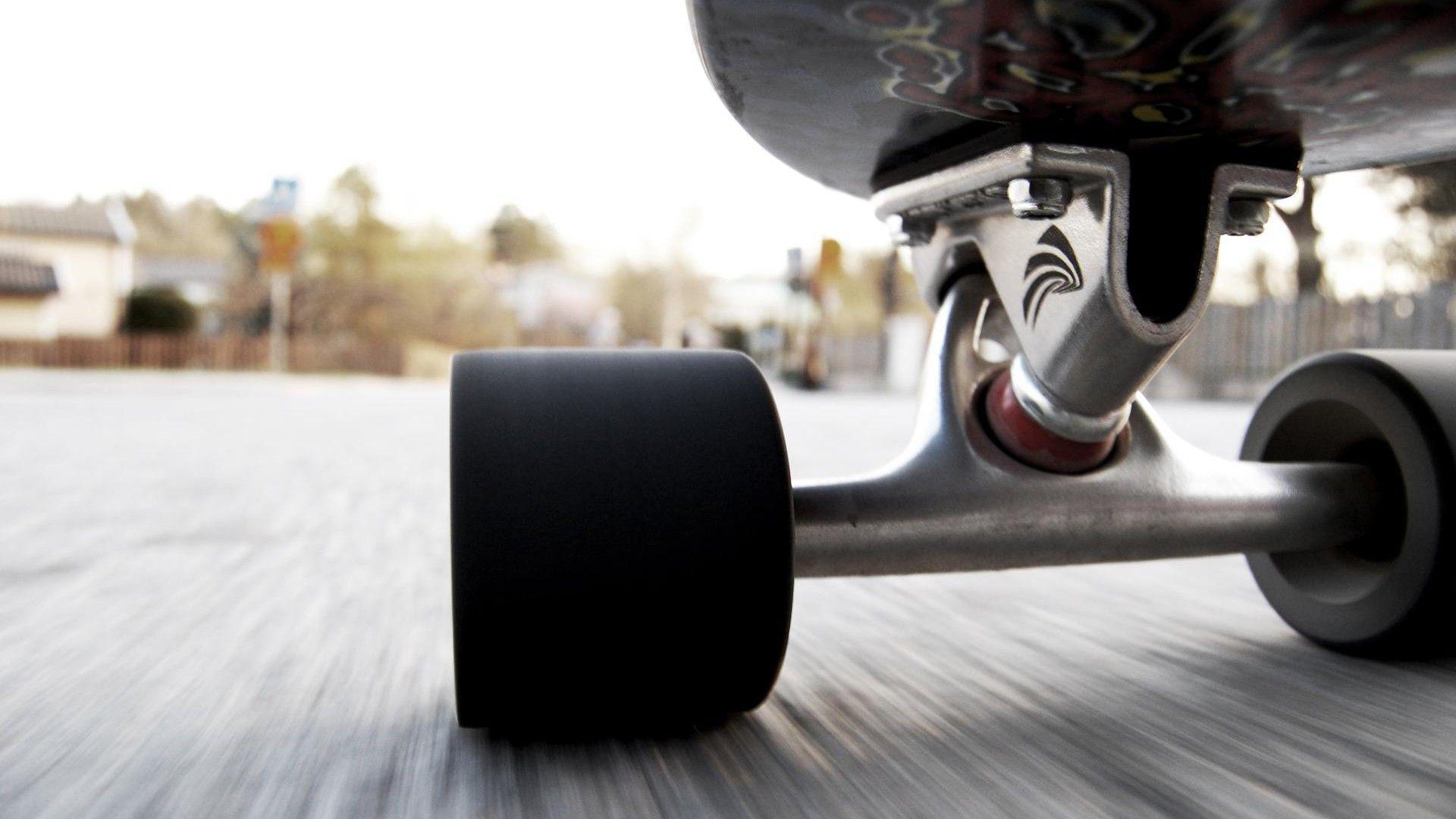iPhone Skateboard Wallpaper