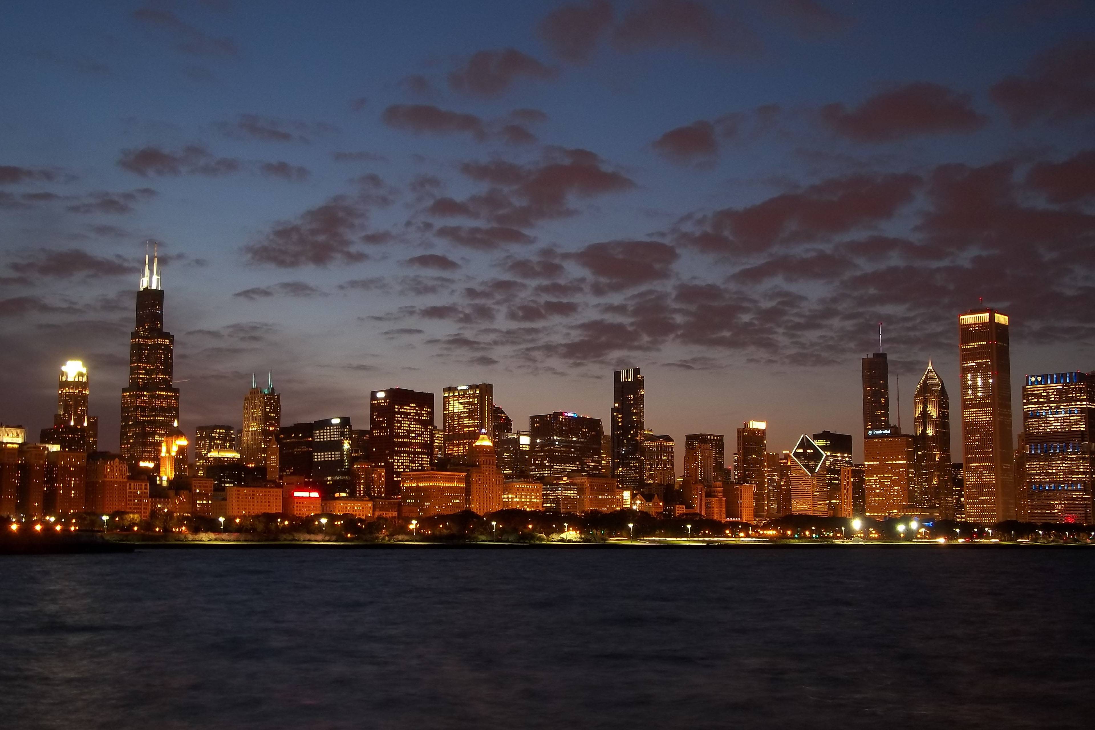 Chicago Night Skyline Photography Wallpaper