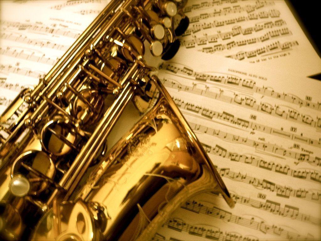 Saxophone instrument wallpaper 11