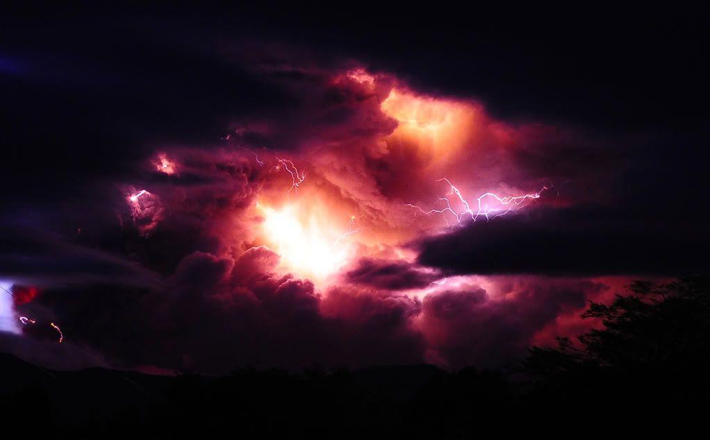 Volcano Lightning Wallpaper HD