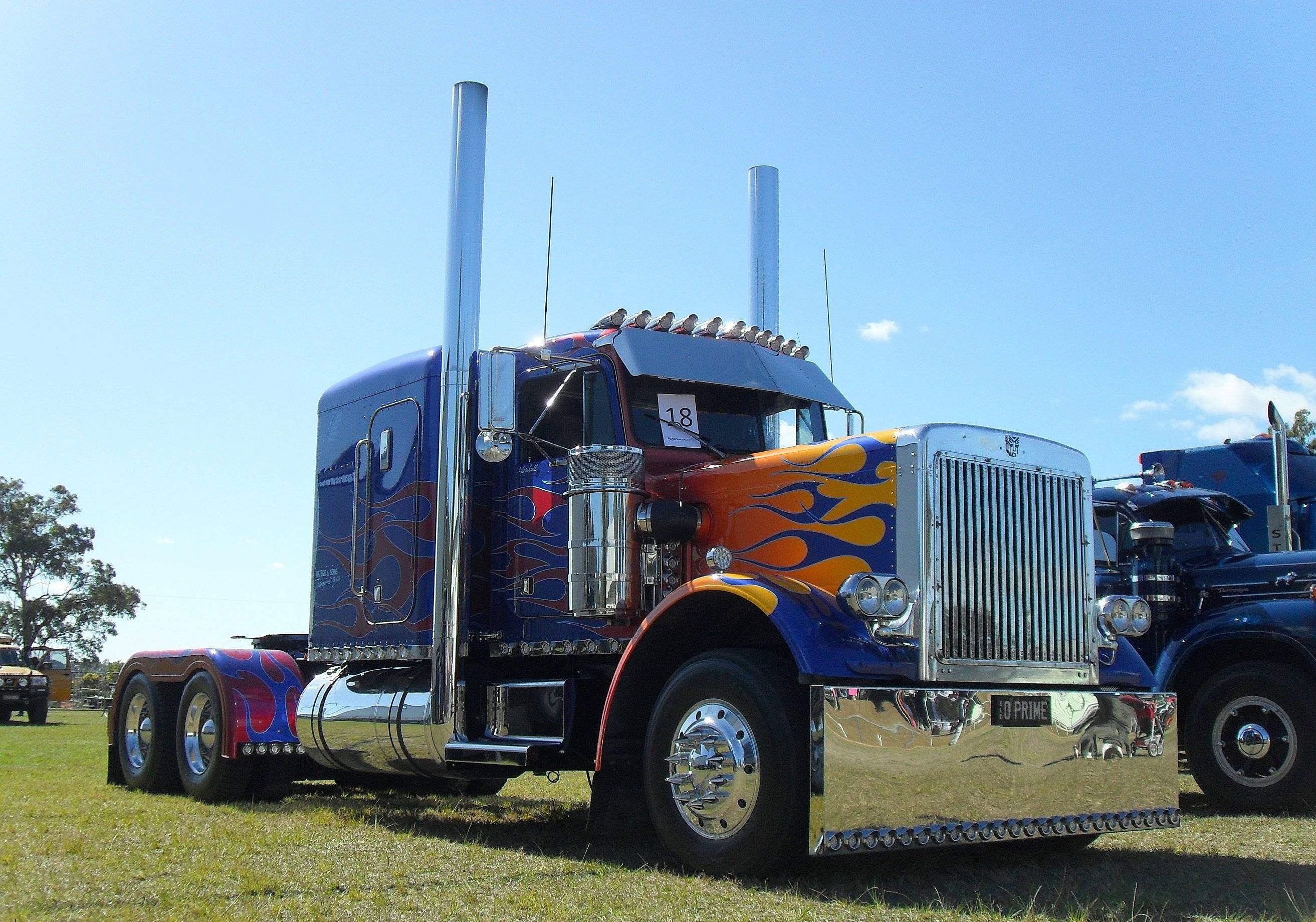 Peterbilt Optimus Prime wallpaperx1839