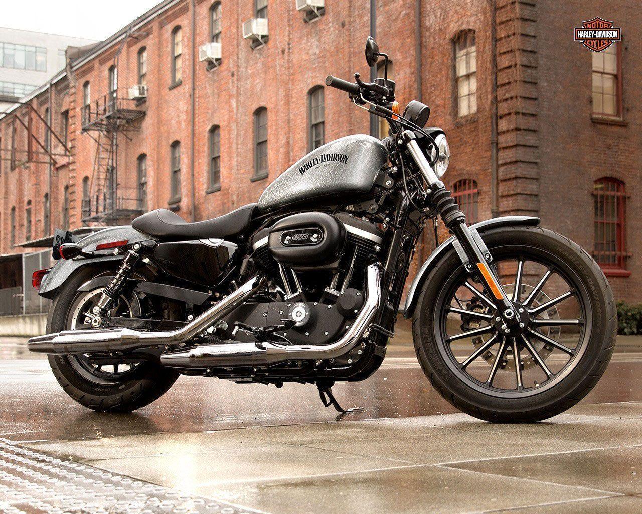 Harley Davidson XL883N Iron 883 Review