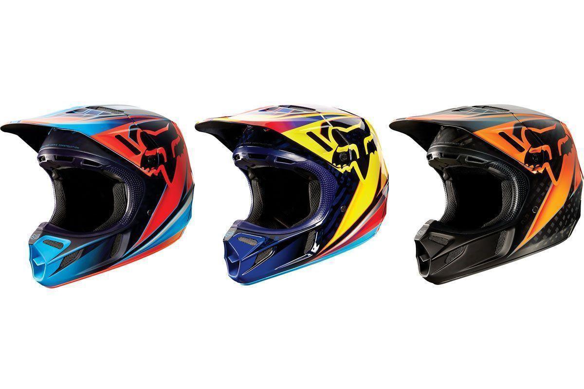 Product: 2015 Fox V4 Race Helmet