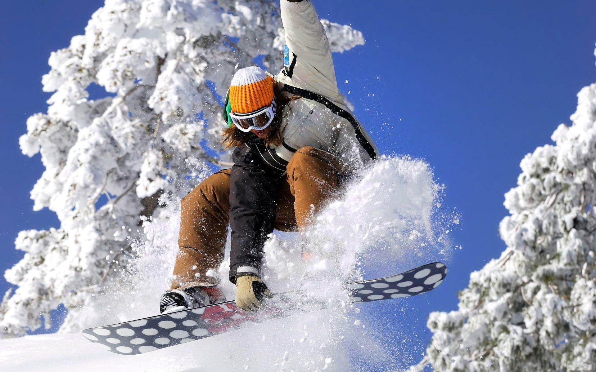 Snowboarding. Download HD Wallpaper