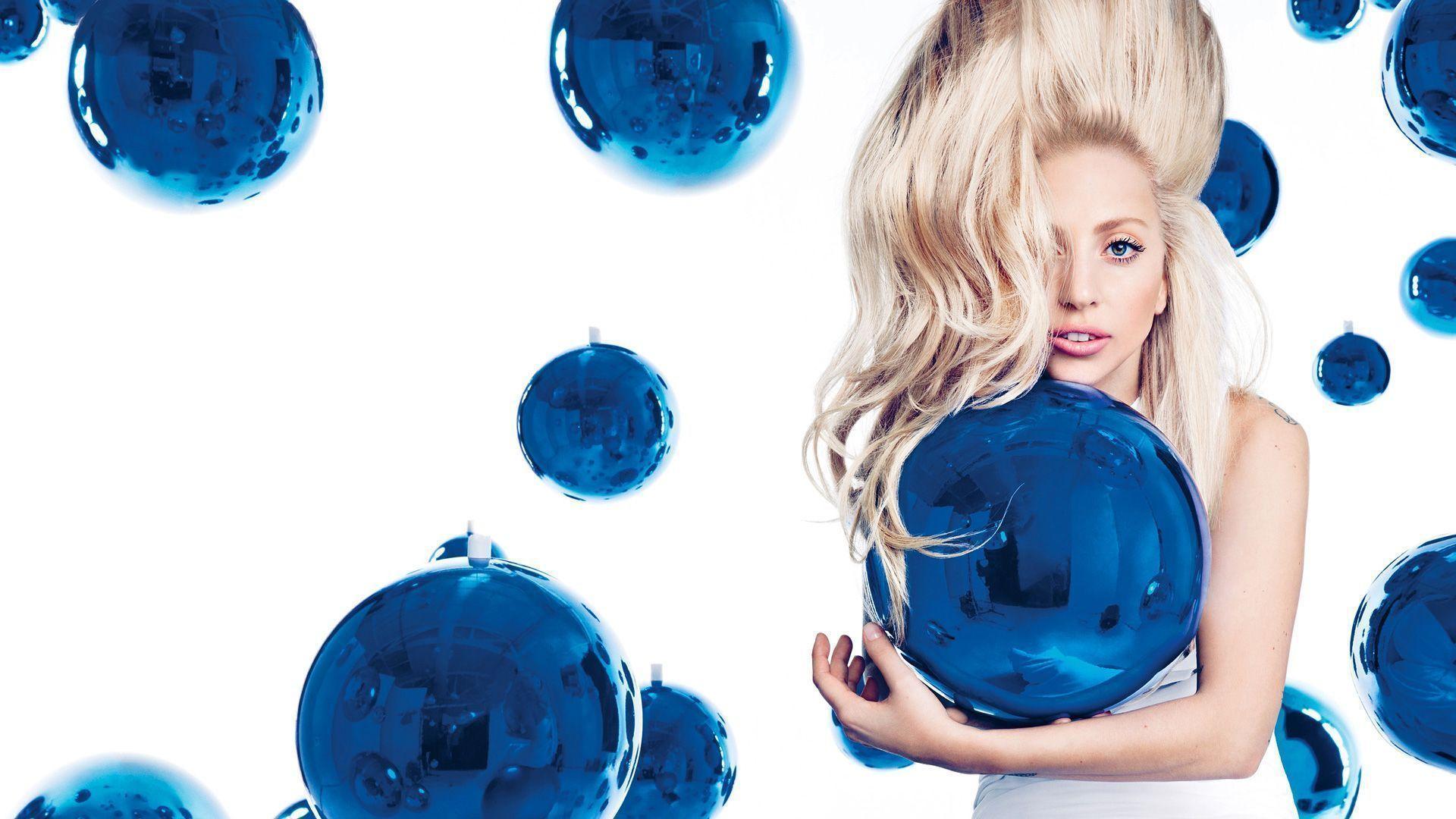 Lady Gaga desktop wallpaper 13