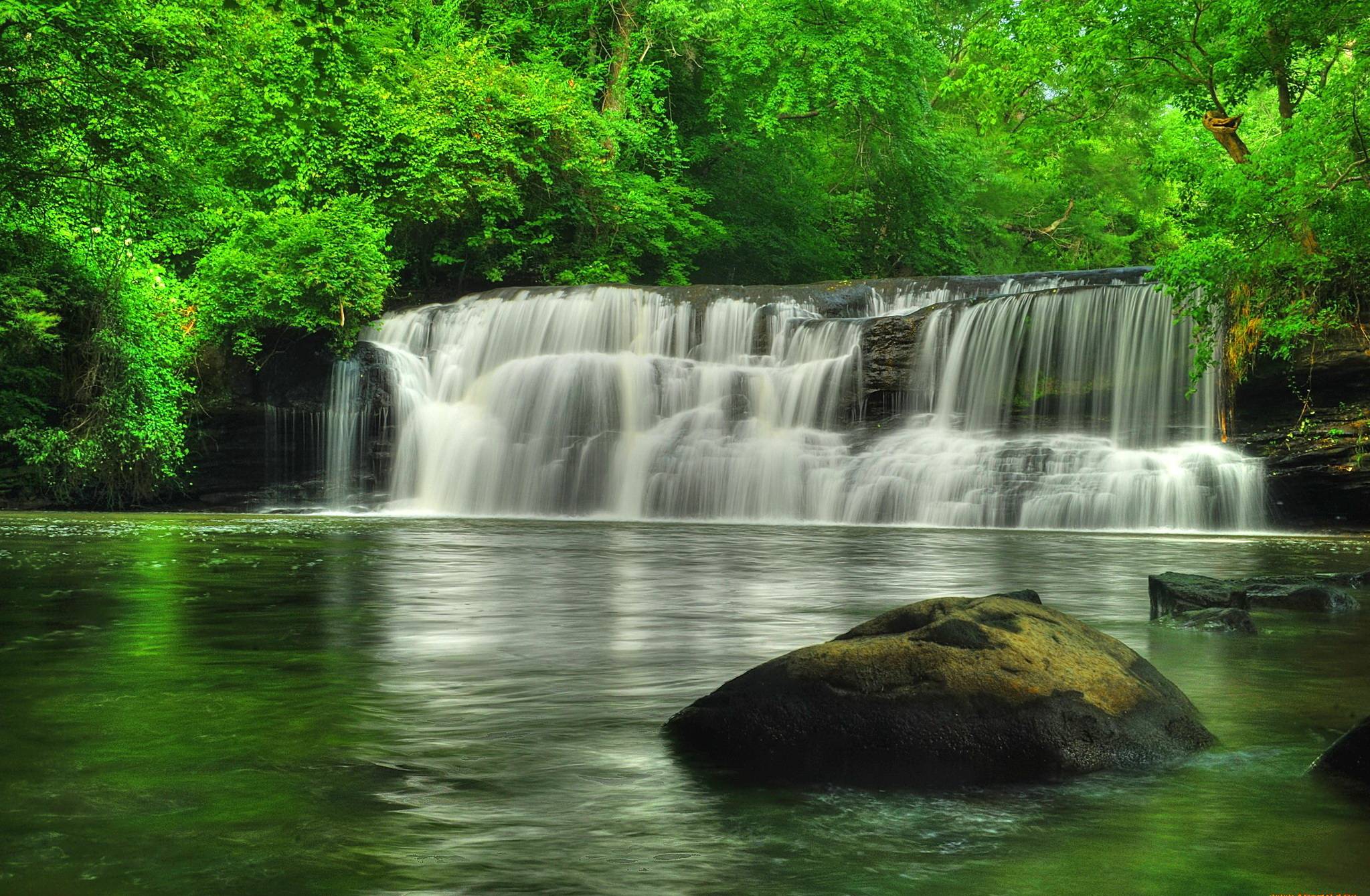 Beautiful Waterfall HD Wallpaper For Free