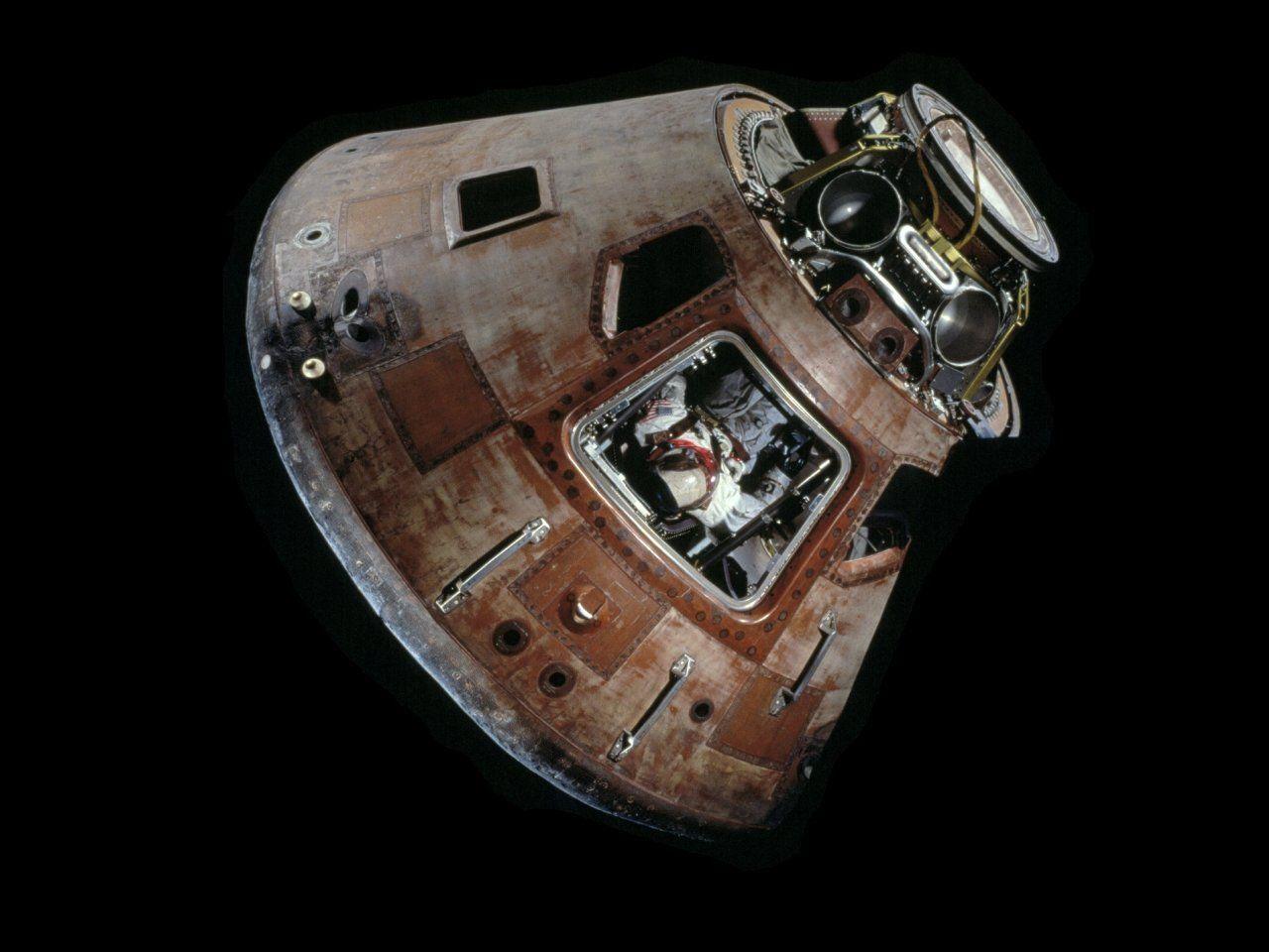 Apollo 11 Command Module Desktop Wallpaper