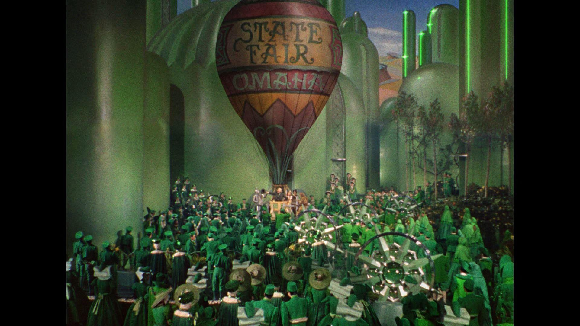 The Wizard Of Oz Emerald City Movie wallpaper #