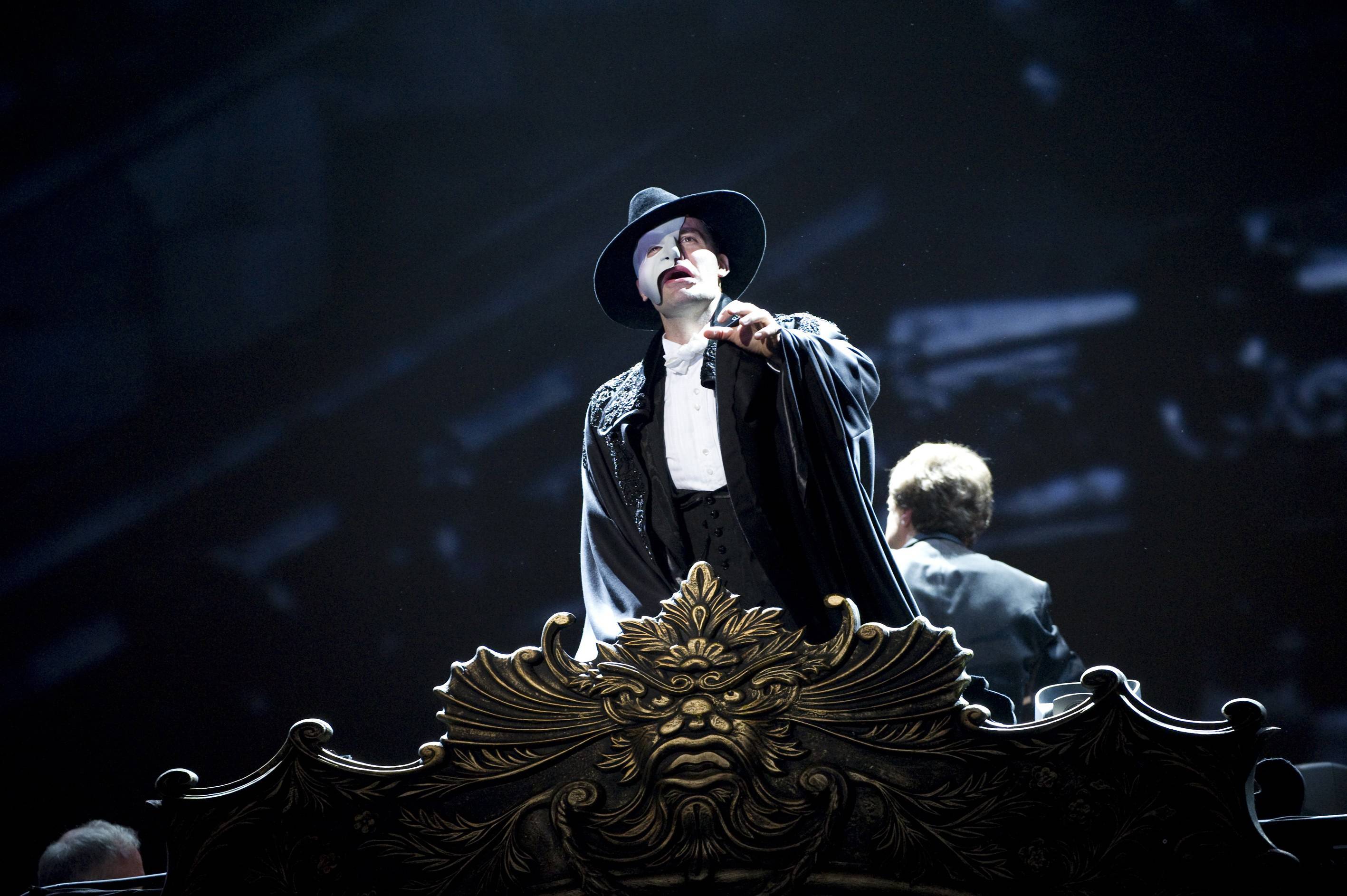 image For > Phantom Of The Opera Wallpaper 25th