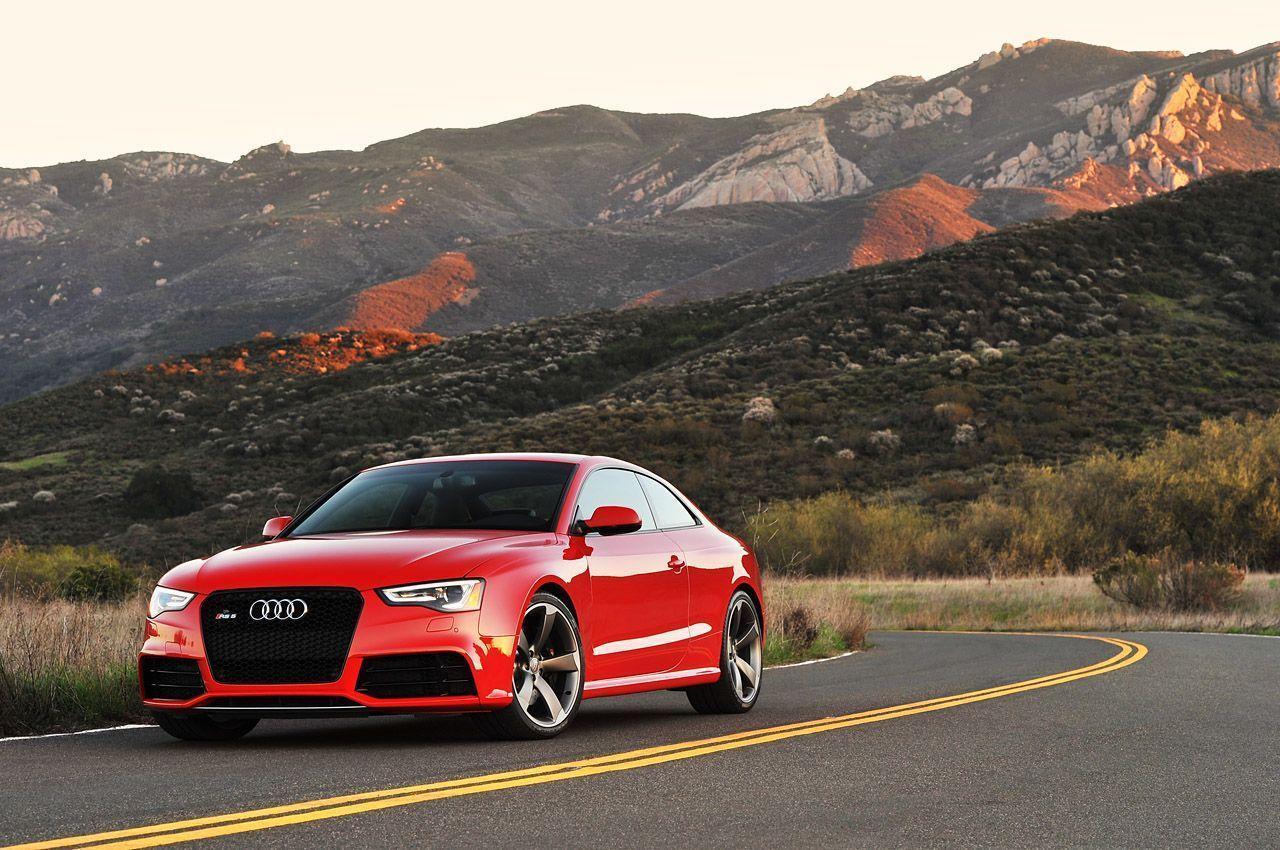 Audi RS5: Review Photo Gallery