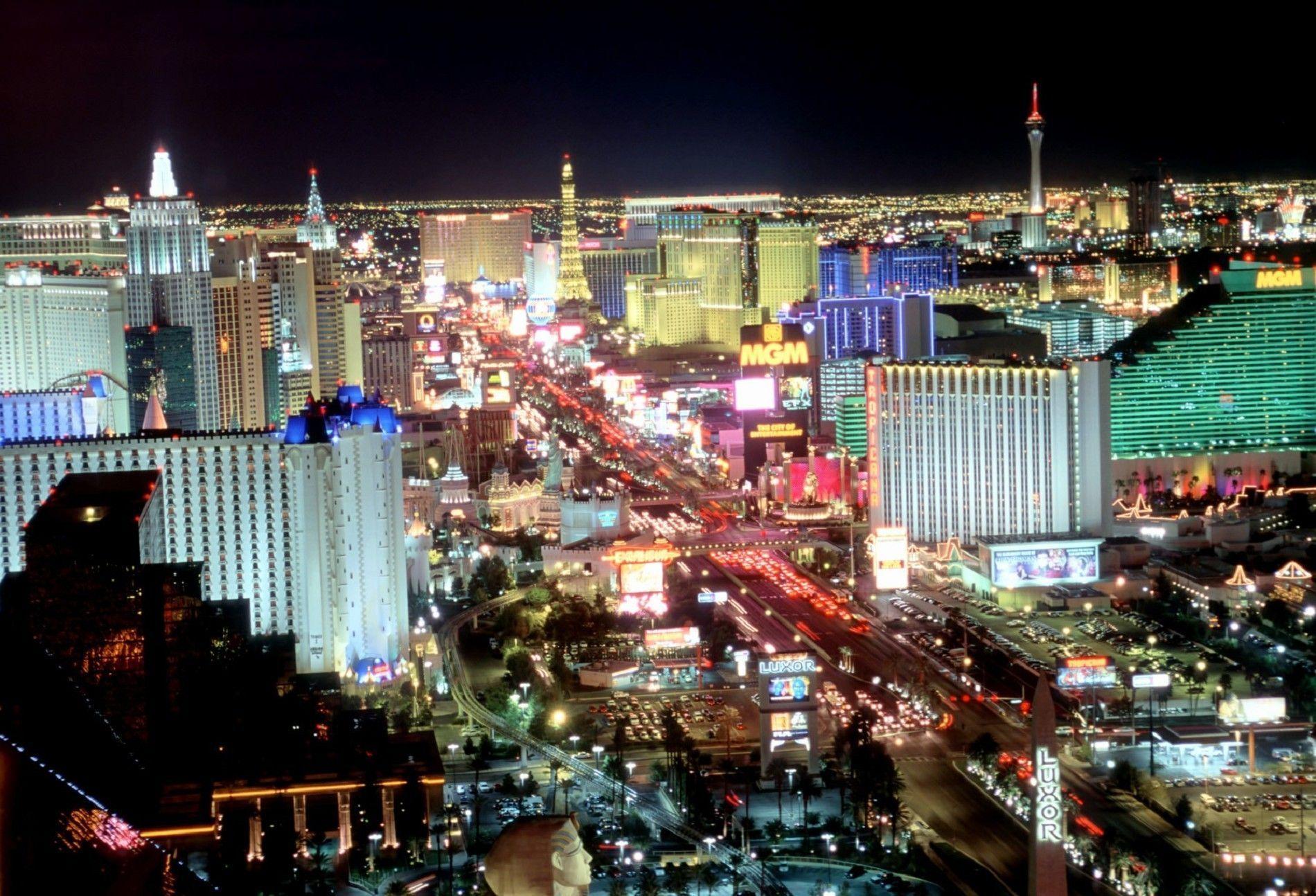 Las vegas Night Lives Background Wallpaper. HD Wallpaper Source