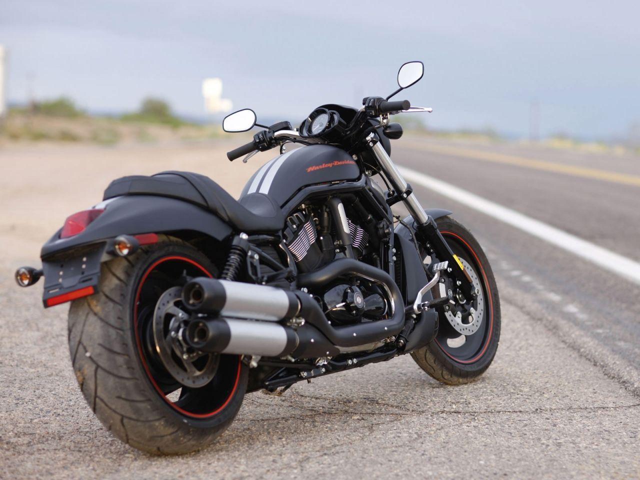 Pix For > Harley Davidson Bike Wallpaper HD