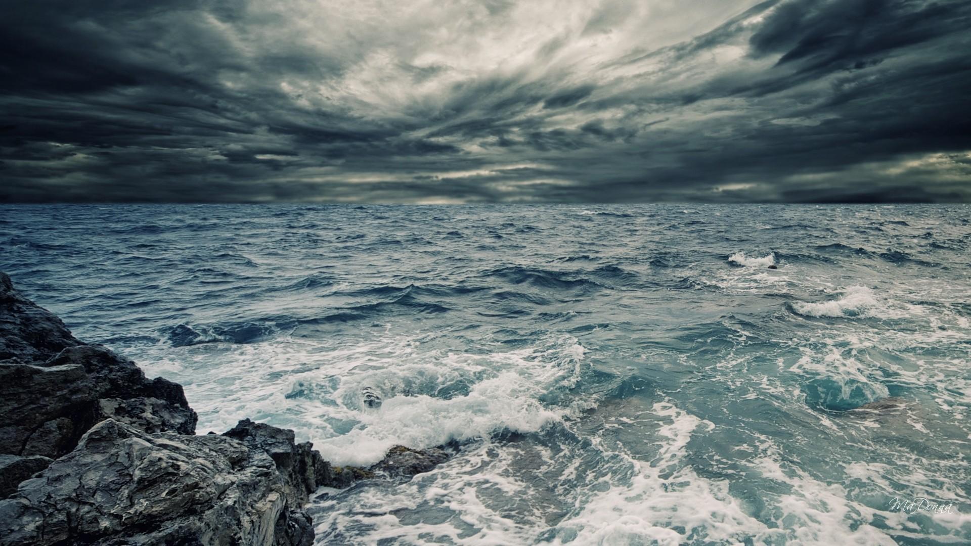 HD Stormy Sea Sky Wallpaper