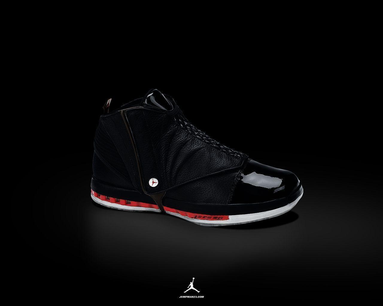 Jordan 2012 Lite Black Basketball Shoes Wallpaper Streetball