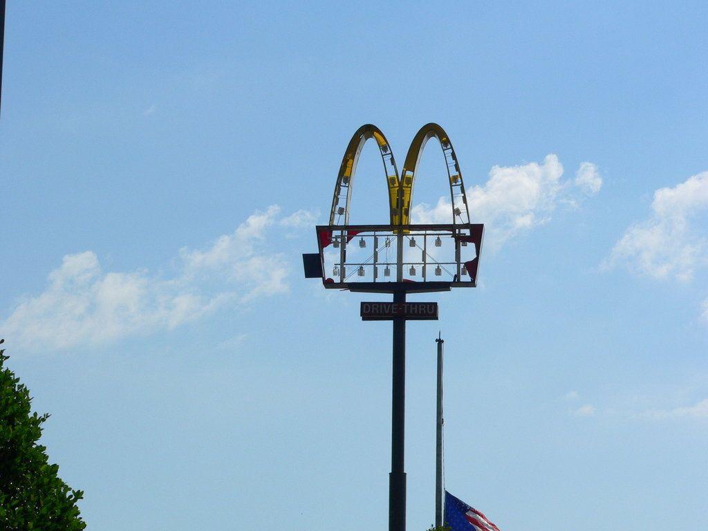 Hattiesburg, MS, McDonalds week post Hurricane Katrina photo