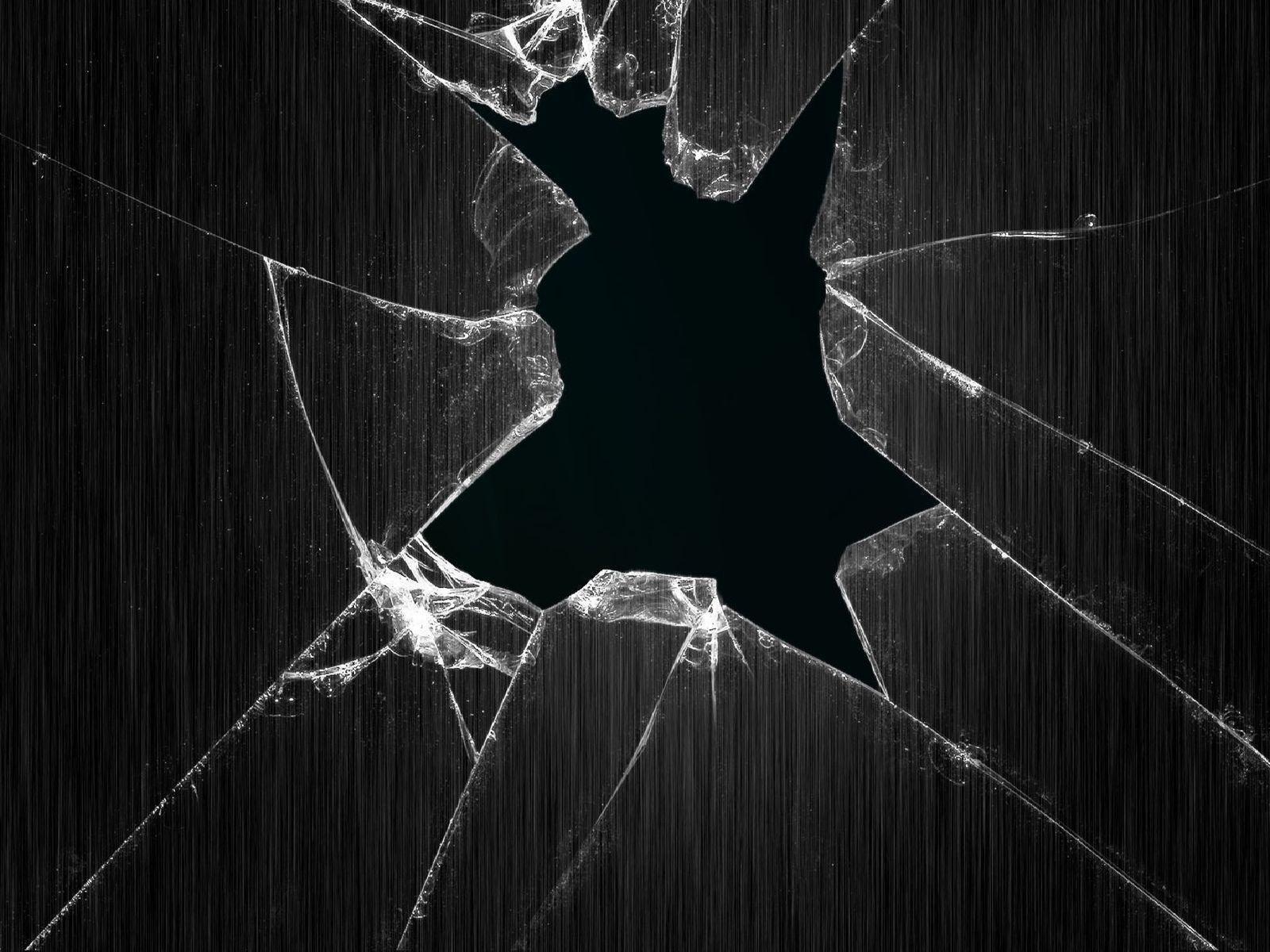 D Cracked Screen Wallpaper Redxilus