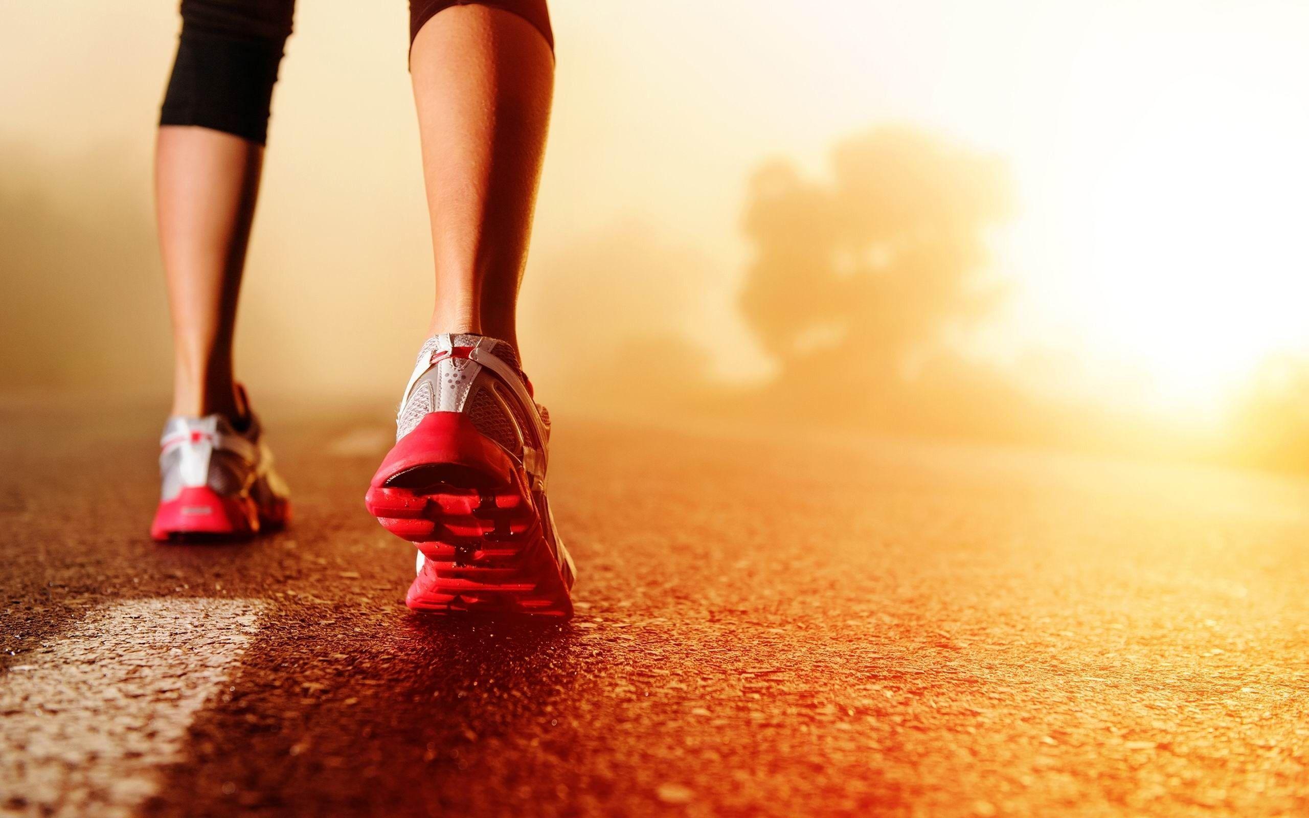 Nike Running and Sunrise HD Wallpaper