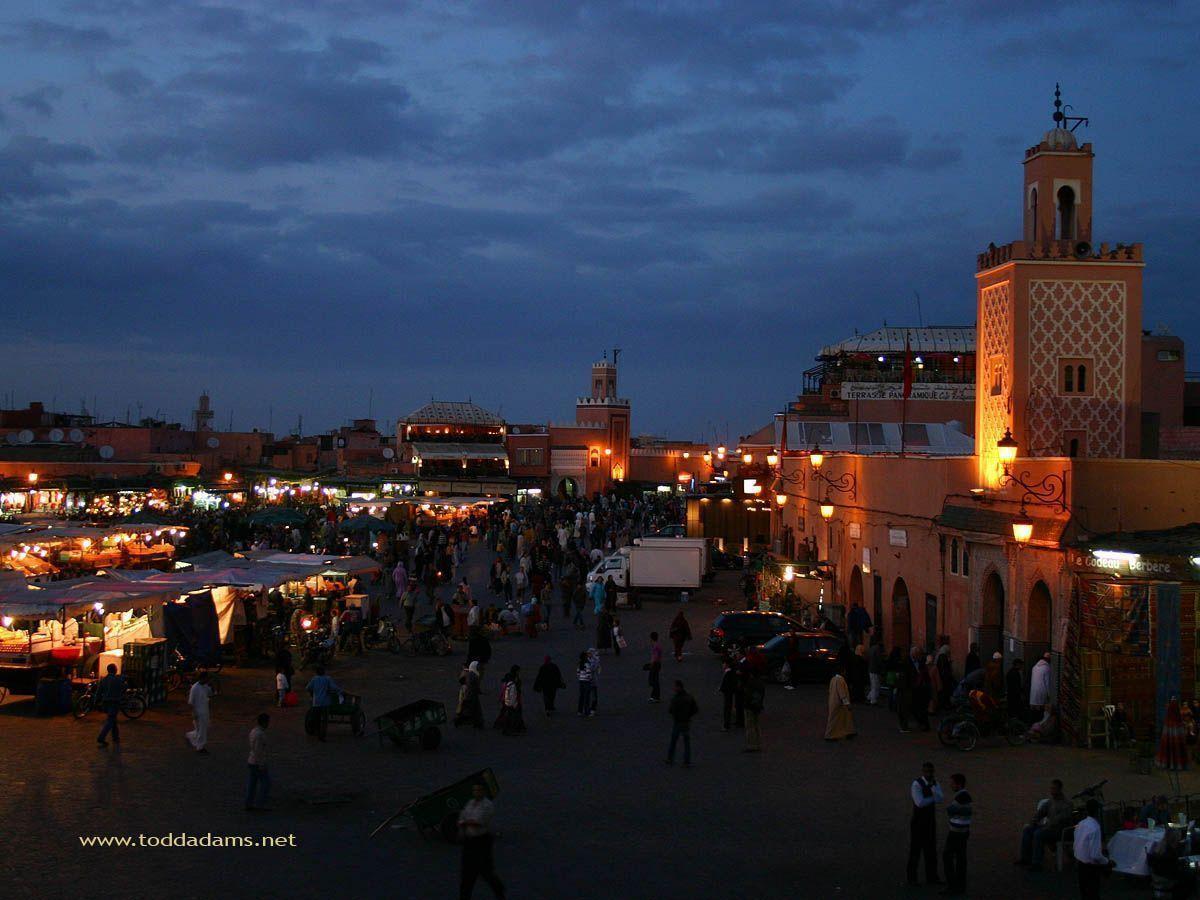 Djemma el Fna at Night, Marrakech, Morocco Wallpaper