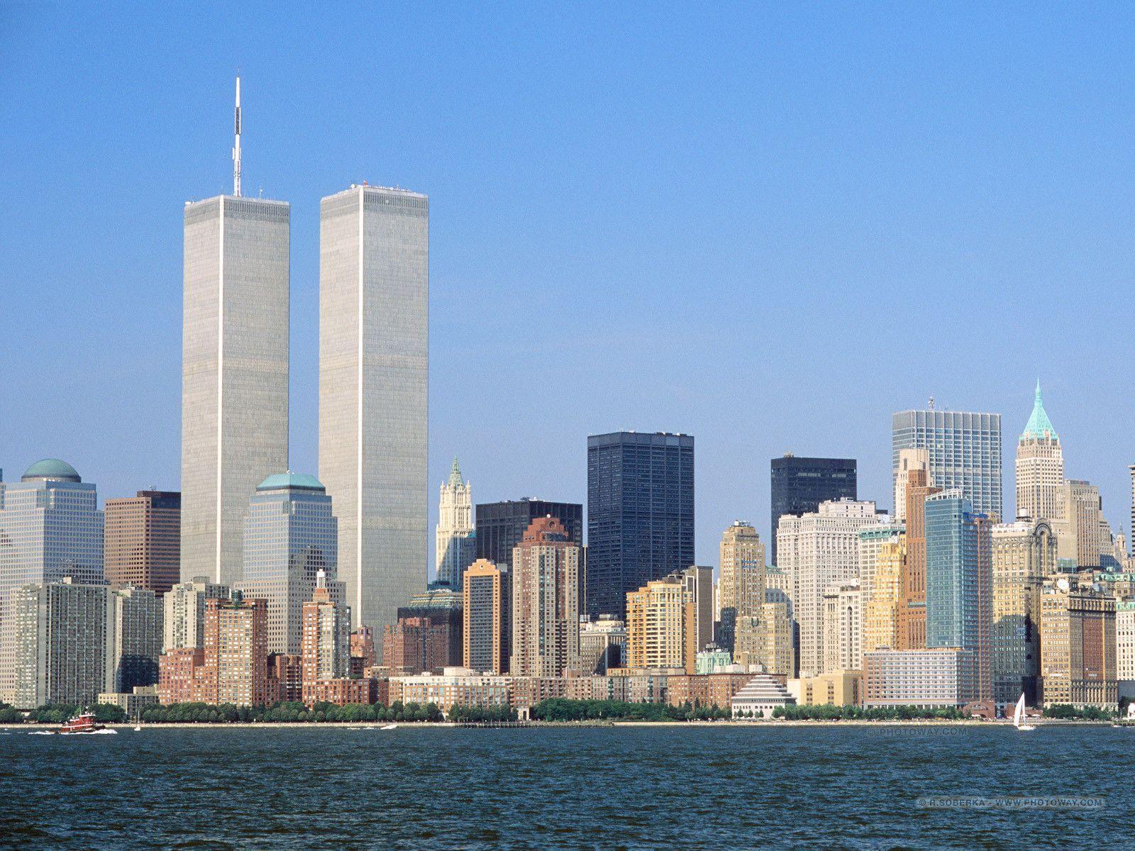 Twin Towers Picture Wallpaper