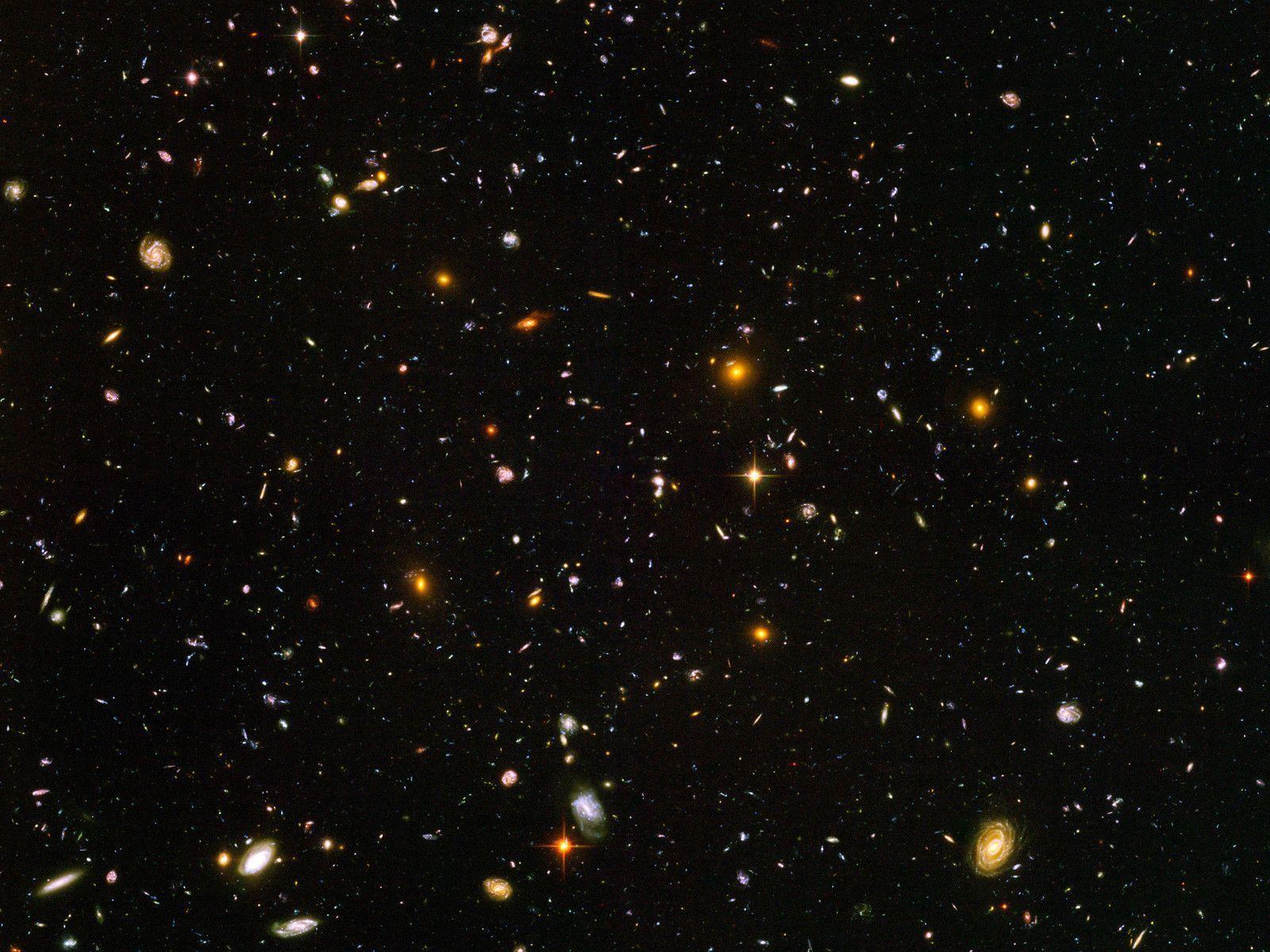 Hubble Ultra Deep Field. ESA