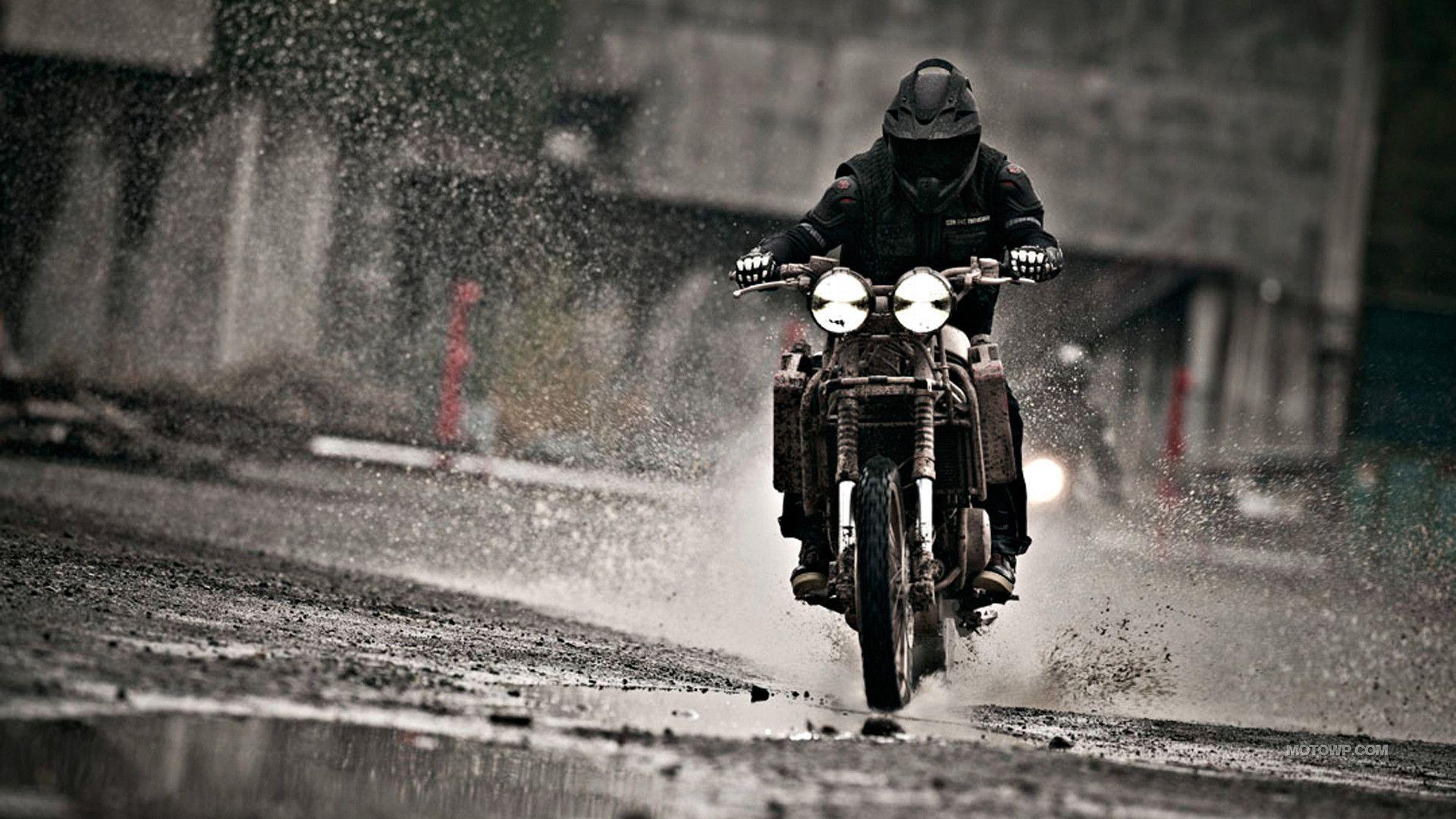 Motorcycles desktop wallpaper Dromedar II 2013 Triumph