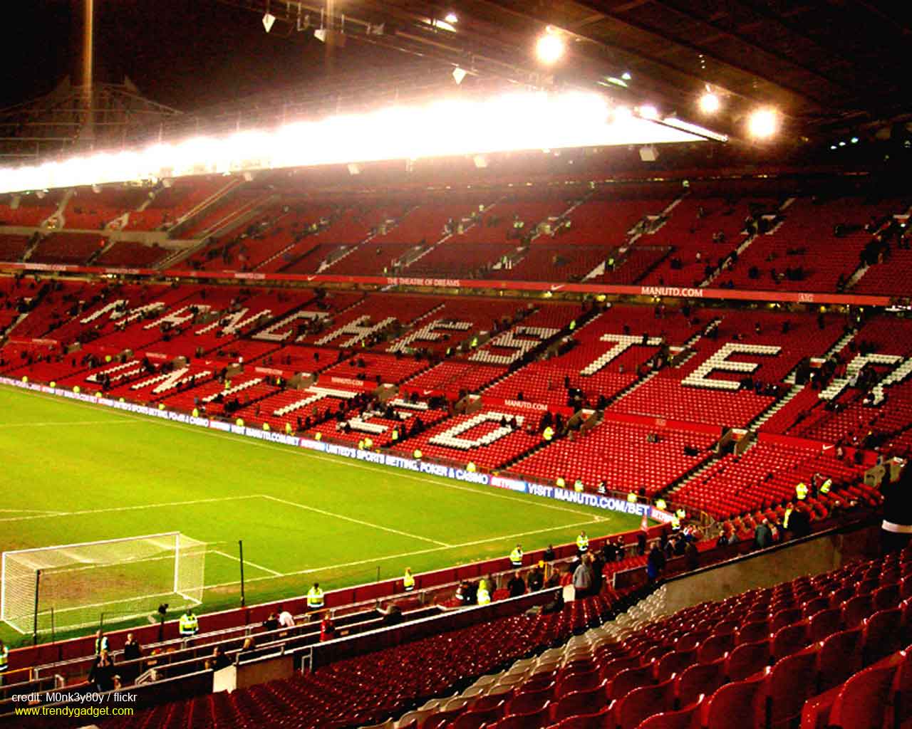 Old Trafford 5 Manchester United Wallpaper