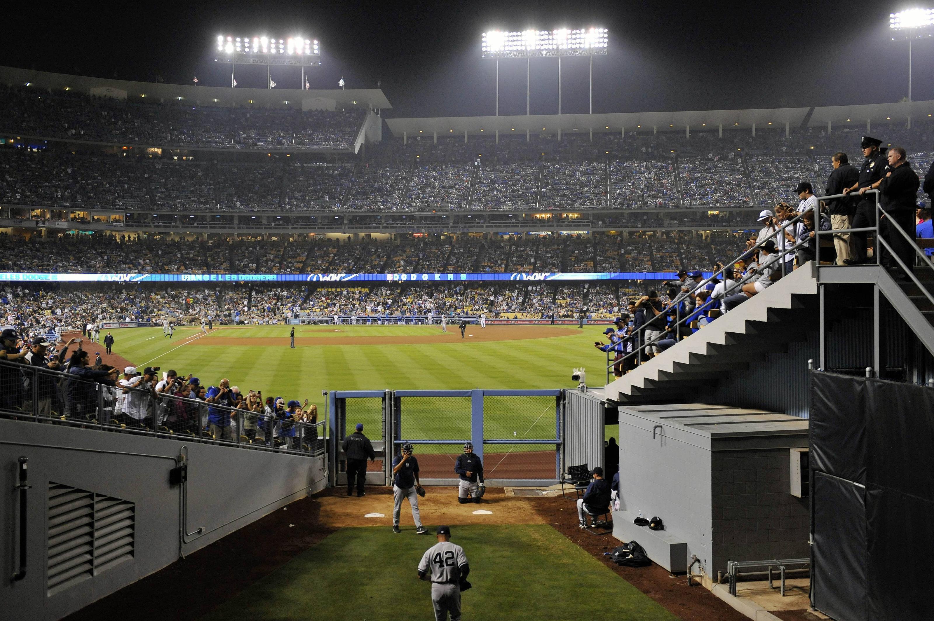 Mariano Rivera gets the call in Dodgers stadium