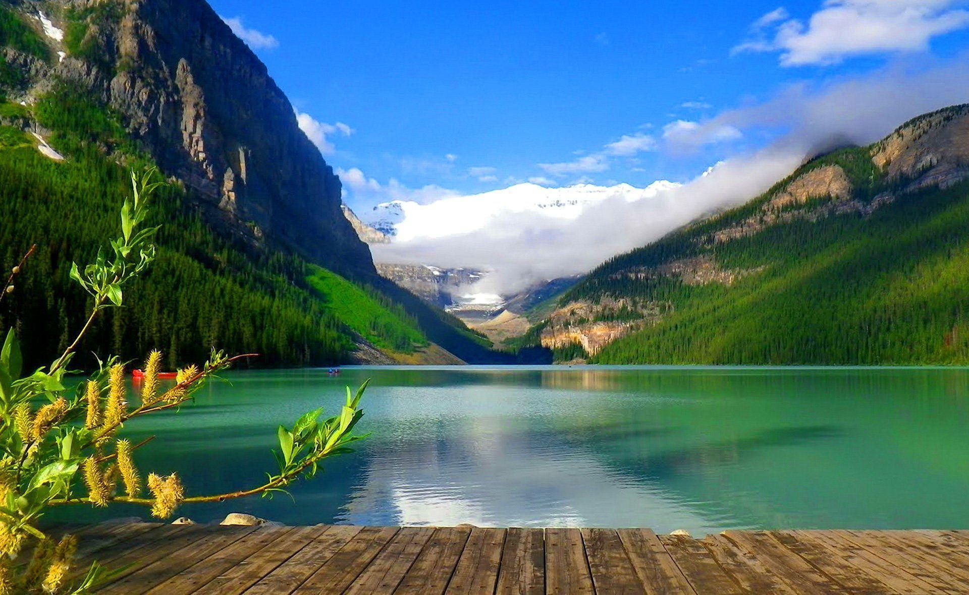 Lake Louise Alberta, Canada Desktop Background