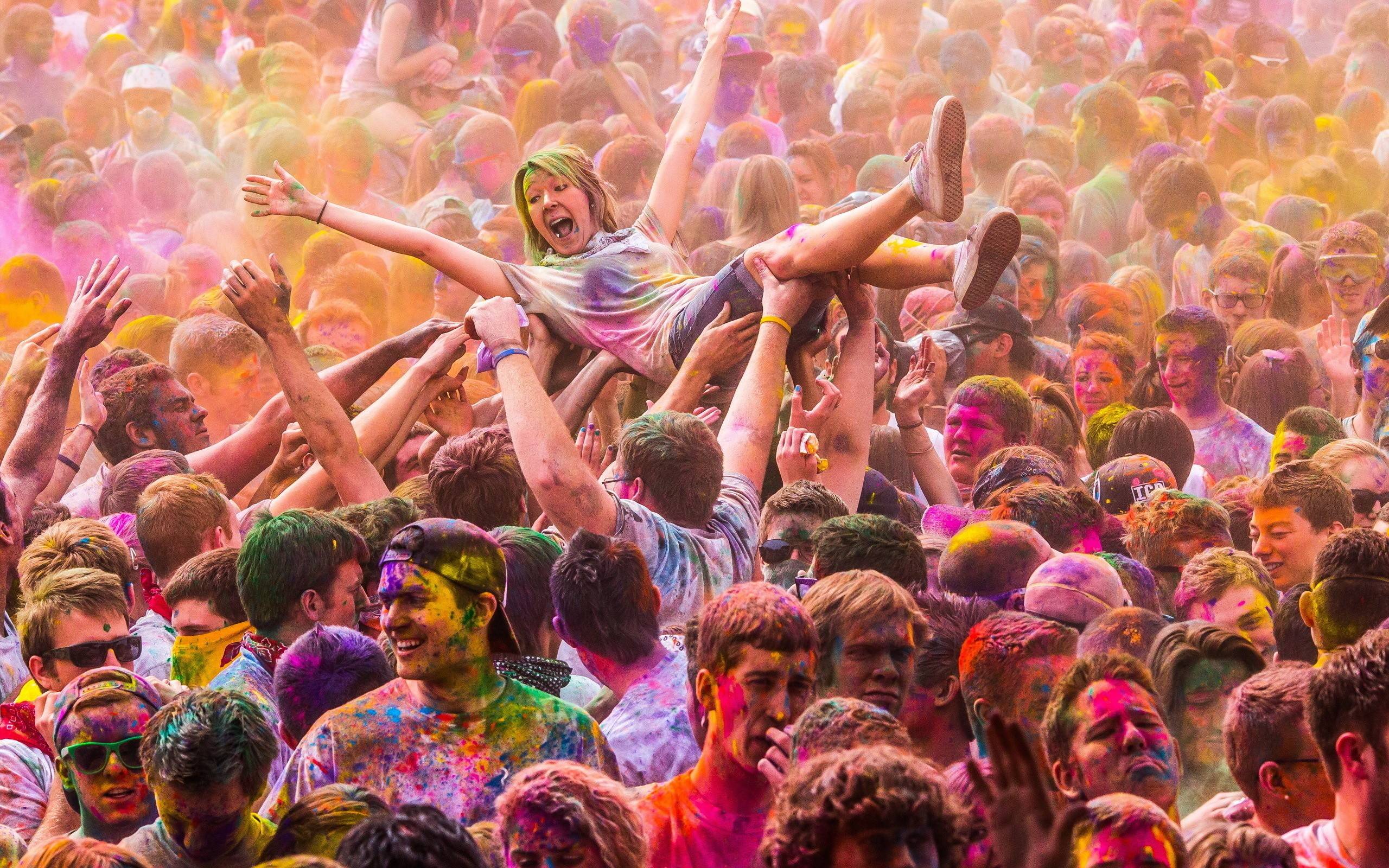 Free Crowd Surfing Day Glow Wallpaper, Free Crowd Surfing Day