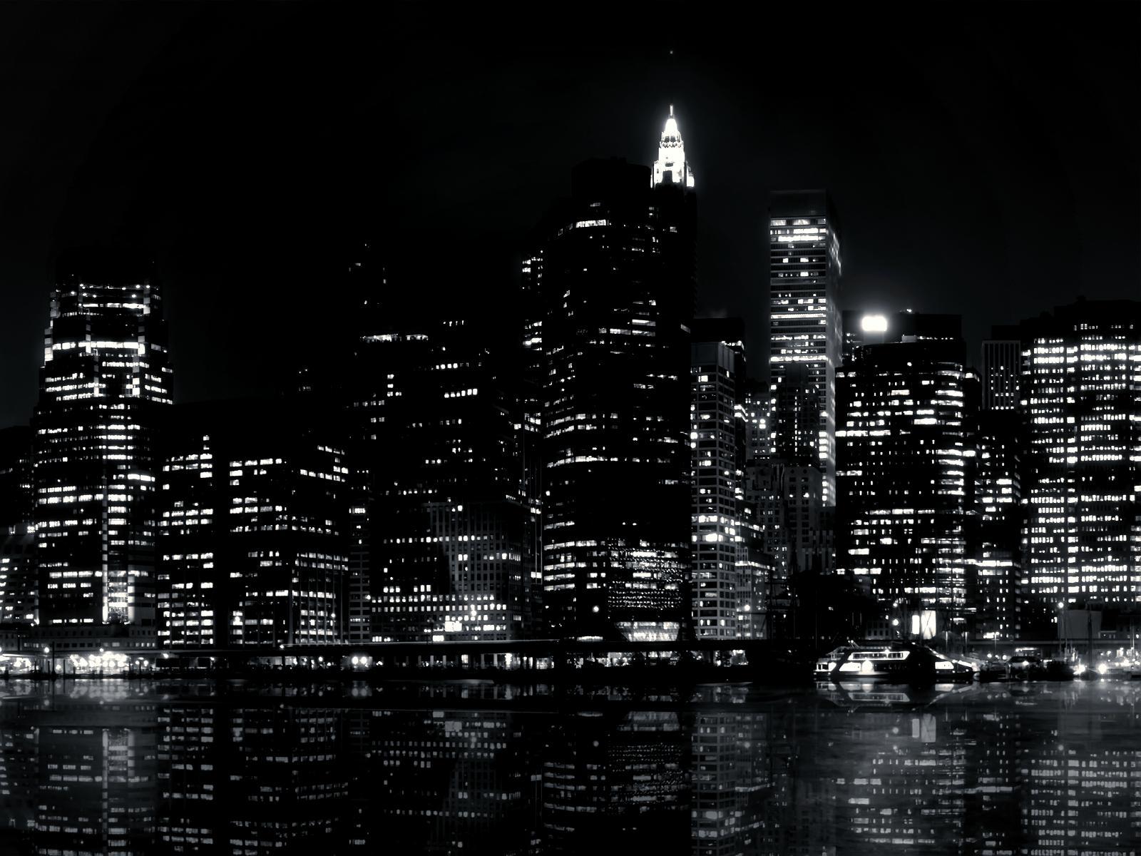 Black and White City Northern River wallpaper