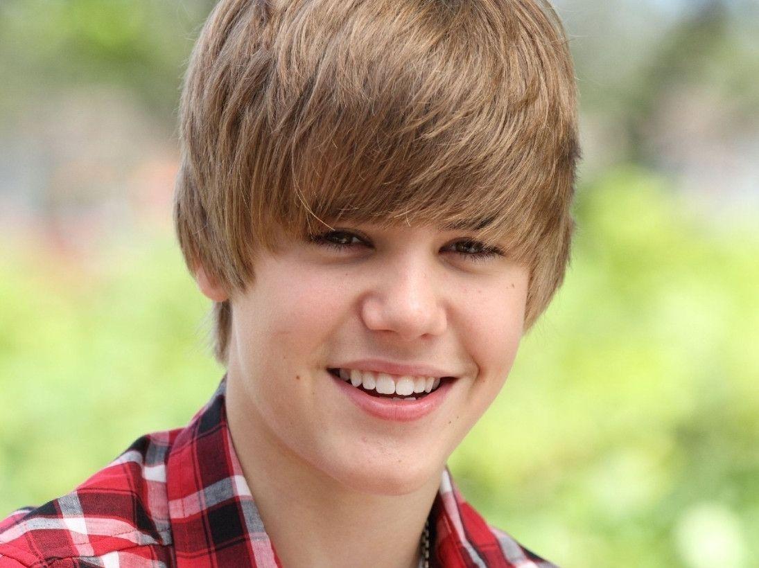 Justin Bieber 6 1080p Wallpaper 1095x820 HD Wallpaper