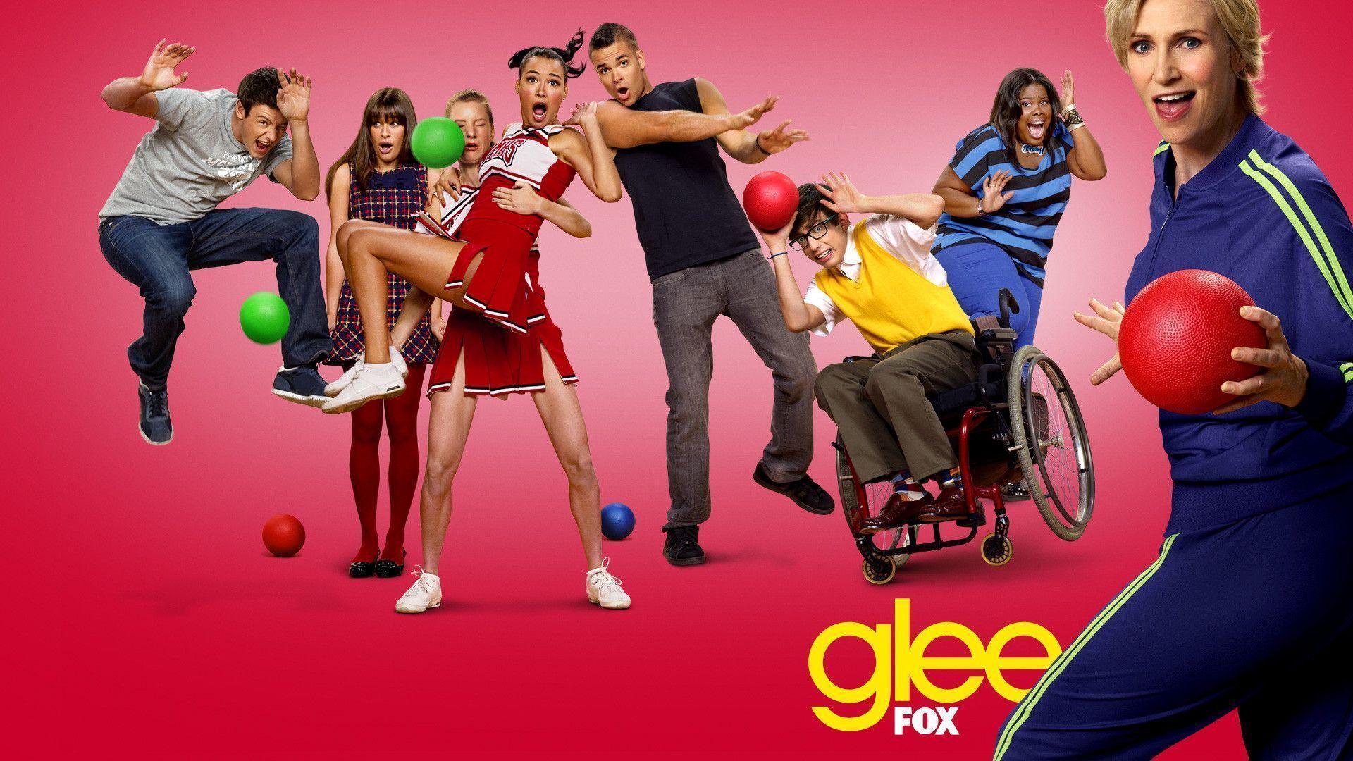 Glee Season 3 Wallpaper
