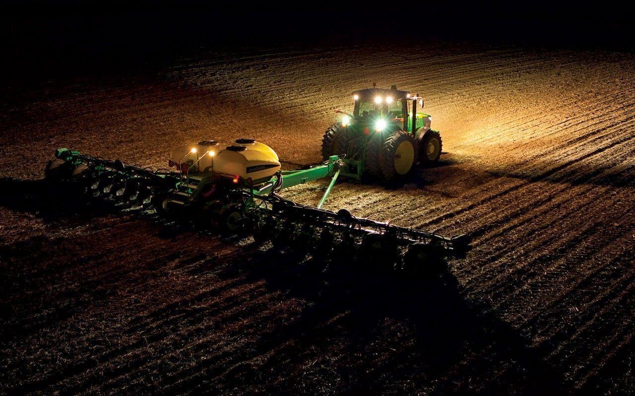 Download Tractors Agriculture Wallpaper 1024x768 #