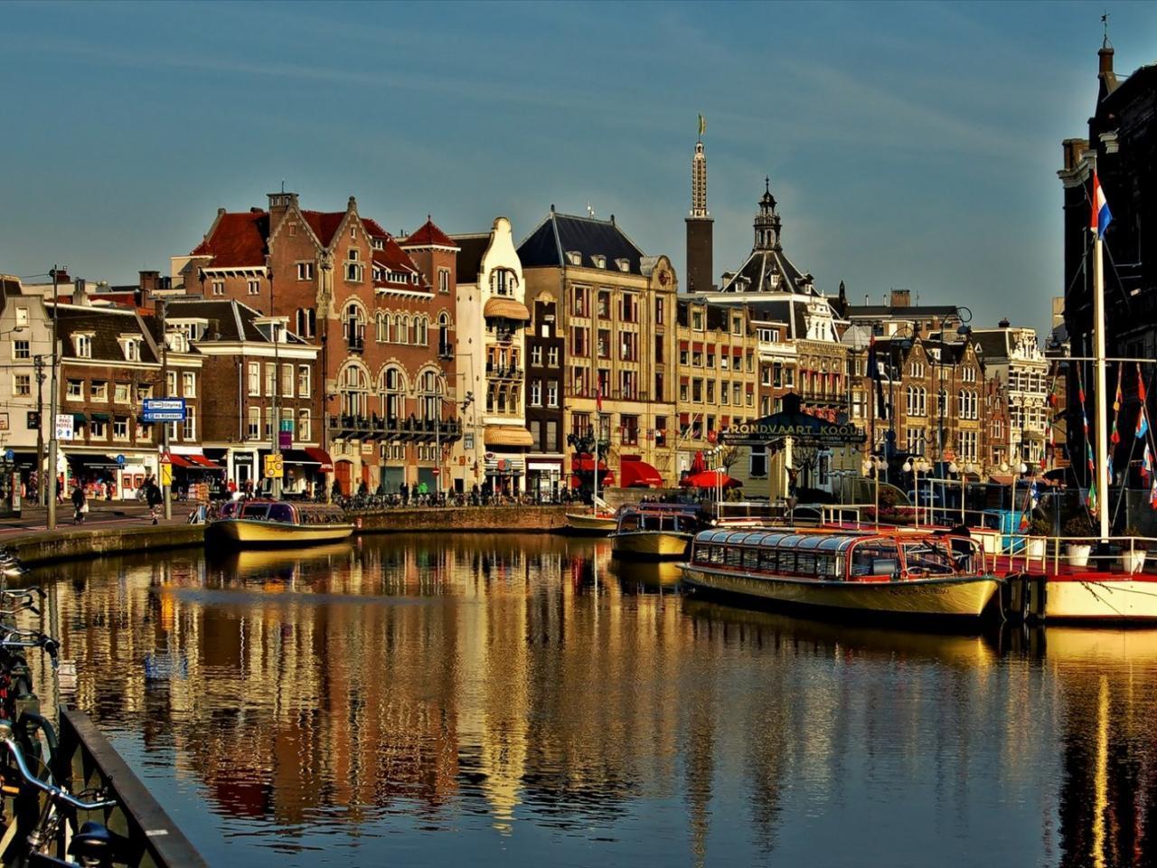 Amsterdam European cities Wallpaper 1280x960. Hot HD Wallpaper
