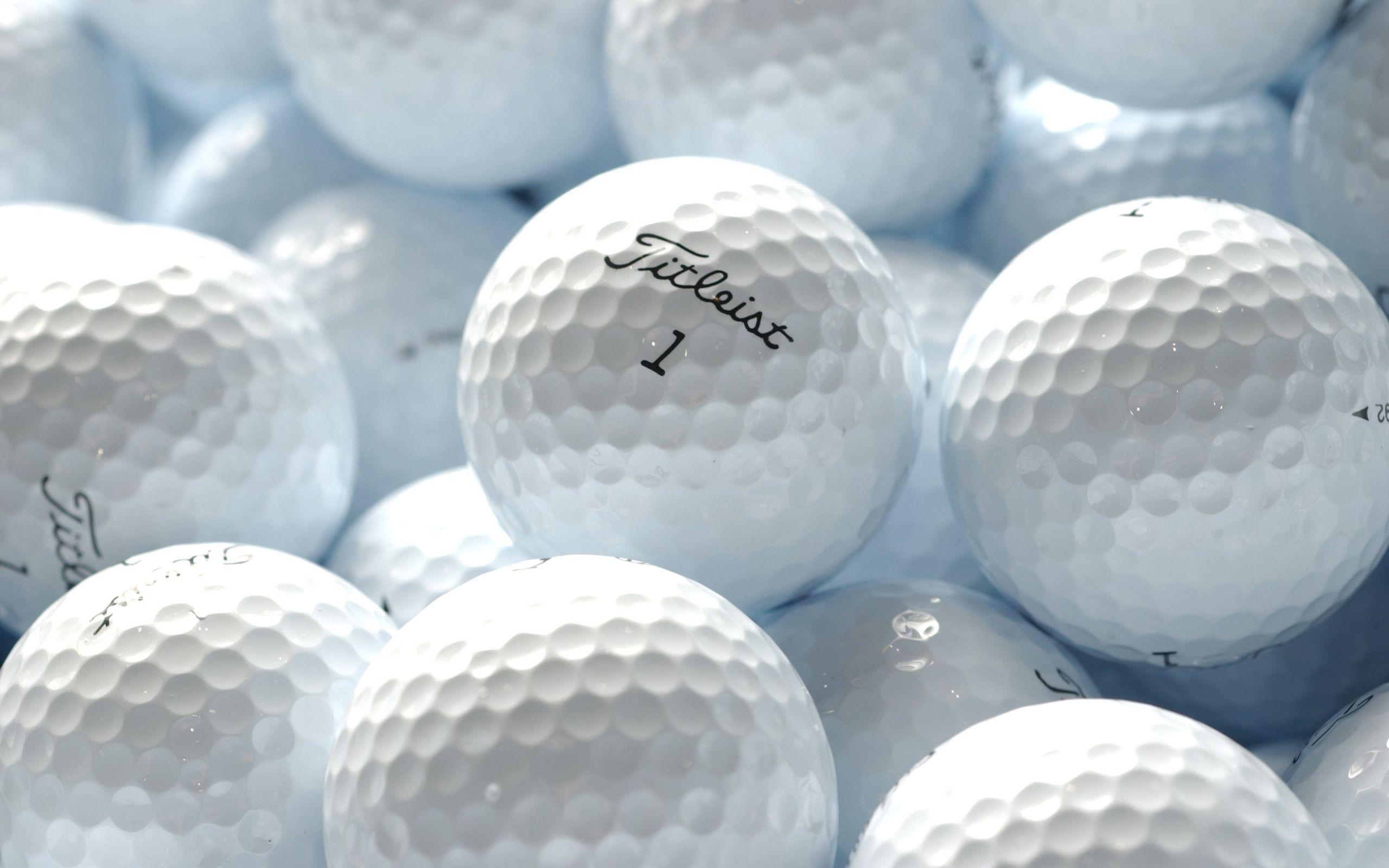 Balls for golf Desktop Wallpaper FREE on Latoro.com