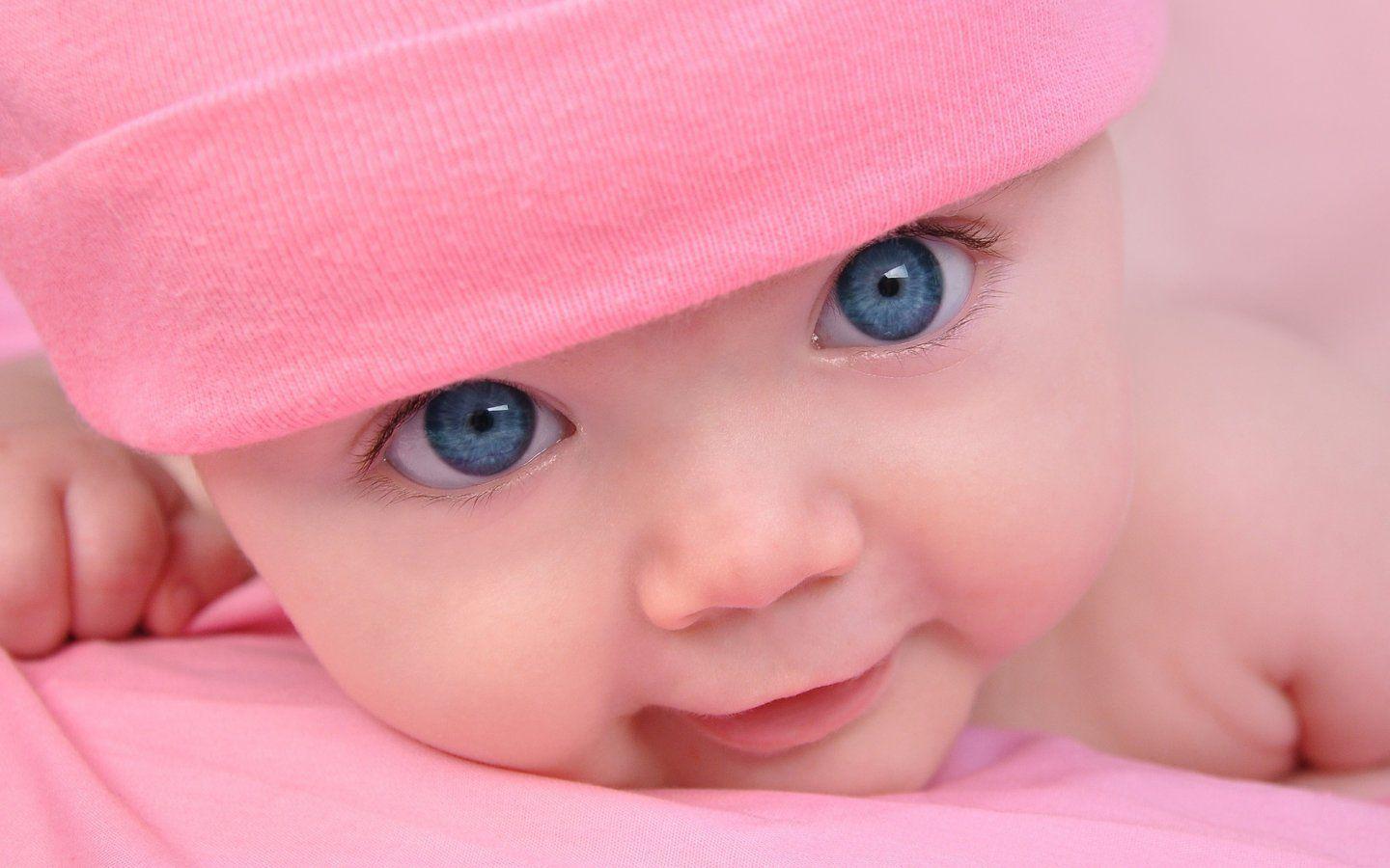 Cute Blue Eyes Baby HD wallpaper