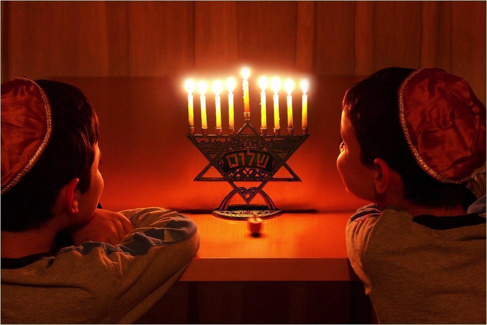 Jewish Holidays Hanukkah 20041 HD Wallpaper in Celebrations