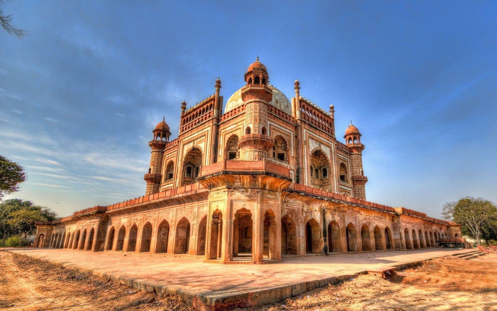 Download wallpaper city, structure, mosque, India free desktop