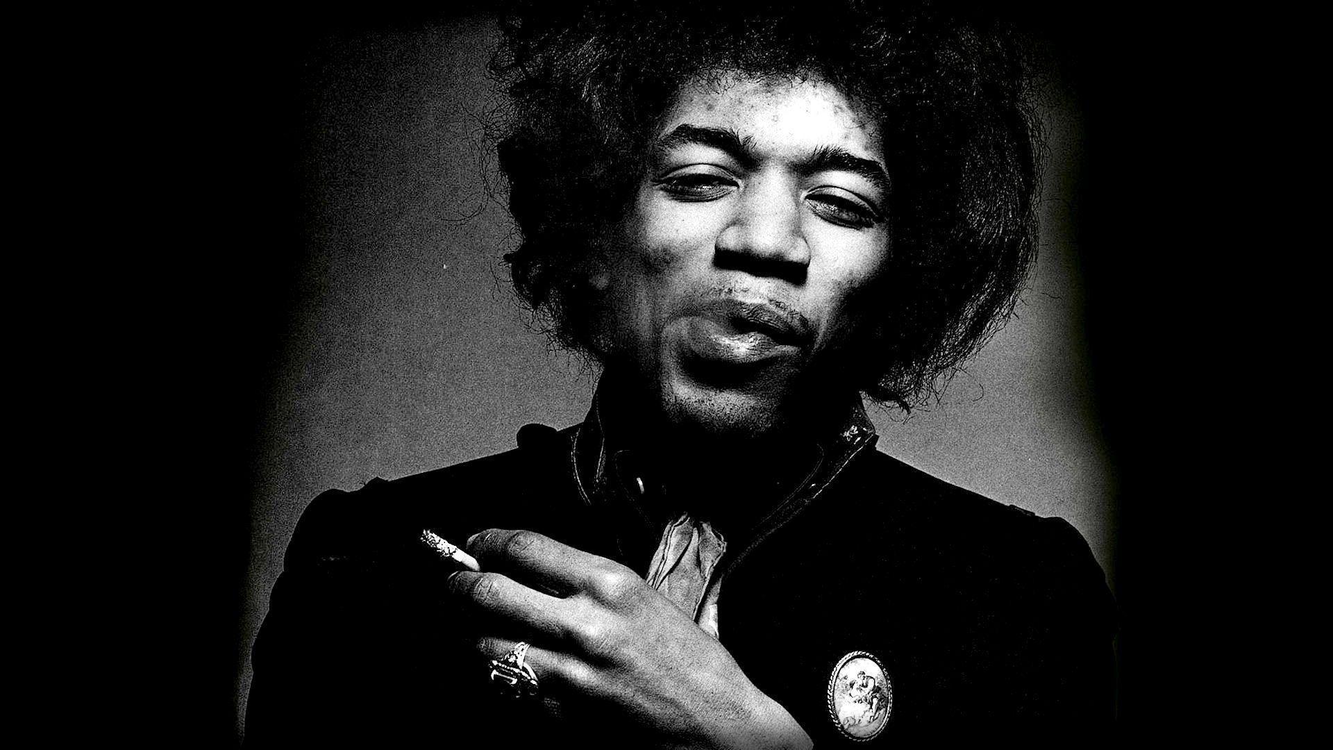 Jimi Hendrix. CelebrityBase