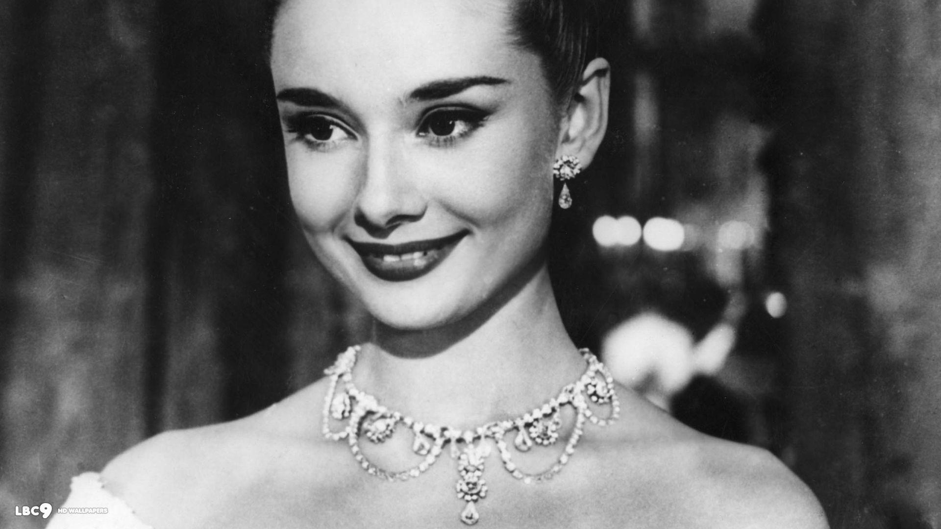 Audrey Hepburn Wallpaper 12 50. Actresses HD Background