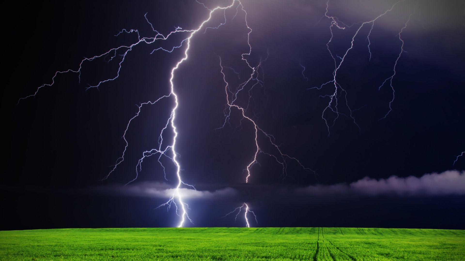 Wallpaper For > Lightning Storm Wallpaper HD