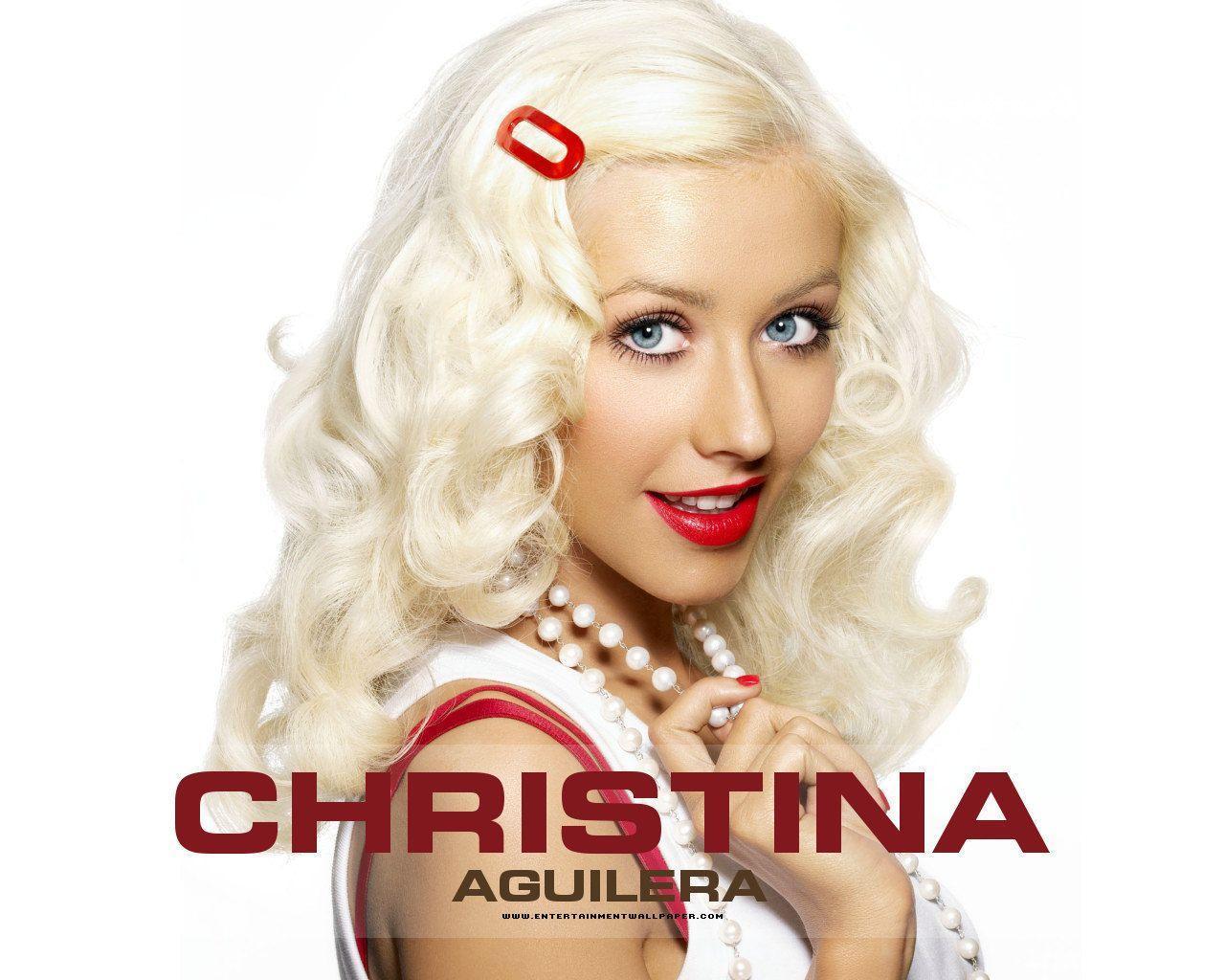Wallpaper HighLights: Christina Aguilera Wallpaper