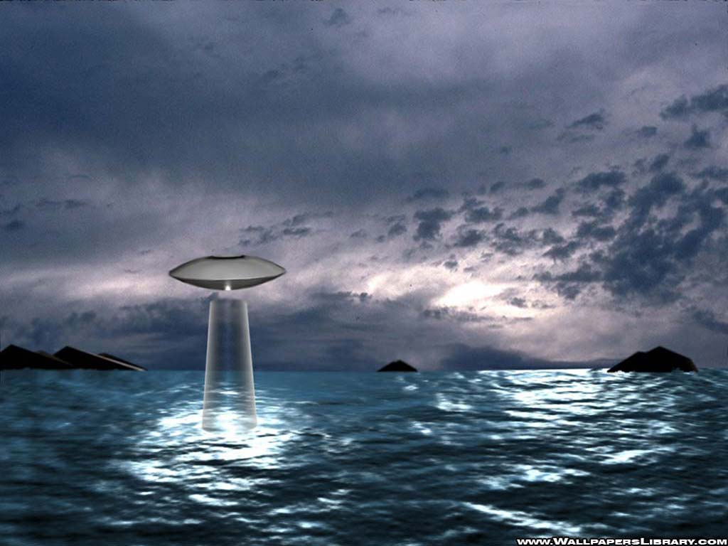 Ufo Flying Wallpaper Free Download Id, Abstract