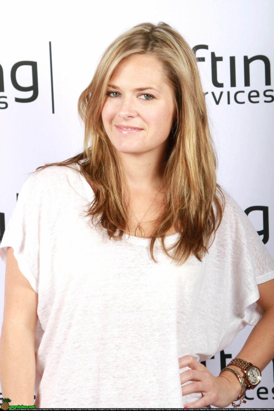 Maggie Lawson Wallpapers - Wallpaper Cave