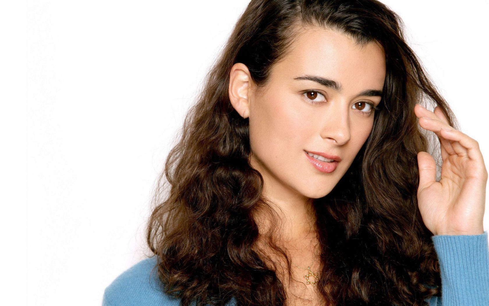 Ziva David Wallpapers - Wallpaper Cave