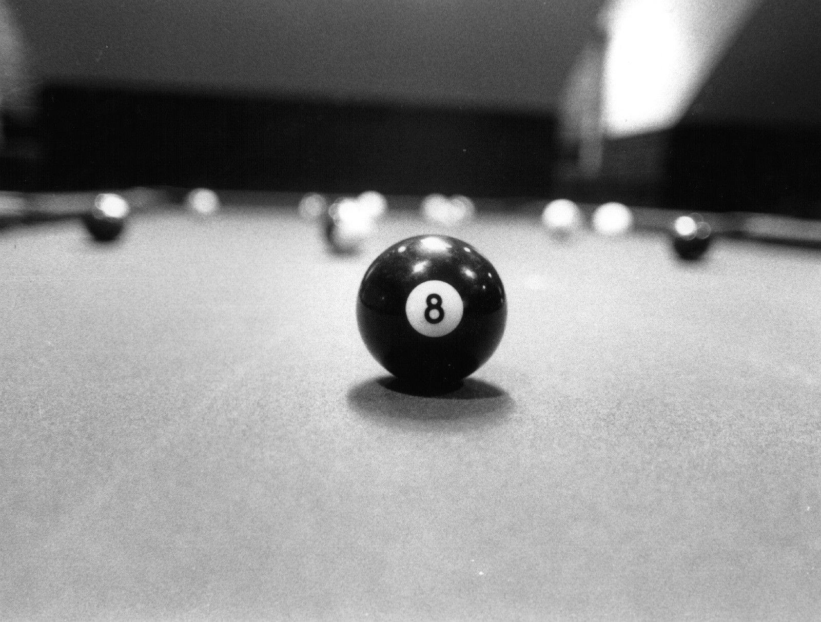 8_ball_