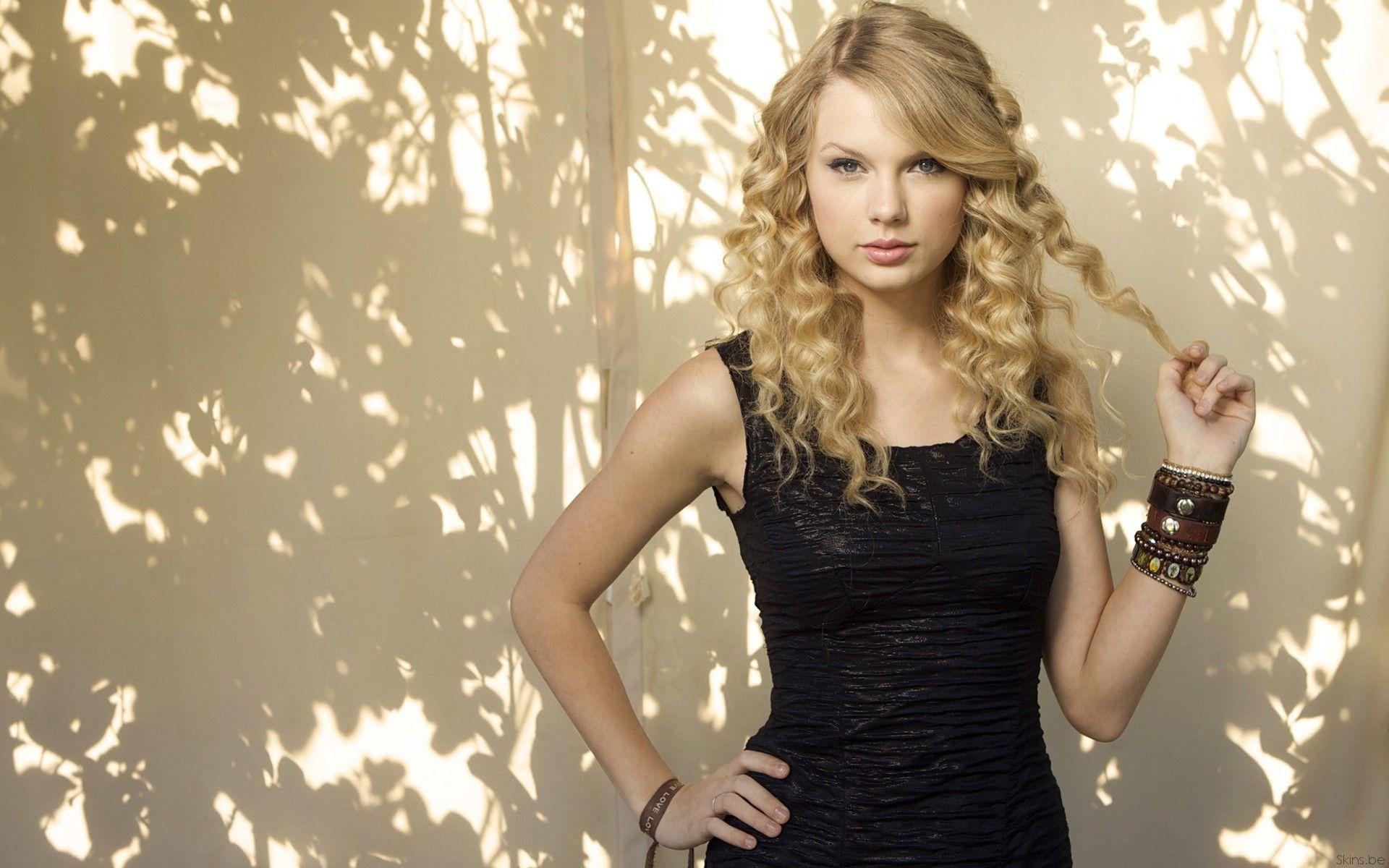 Gorgeous Taylor Swift Wallpaper