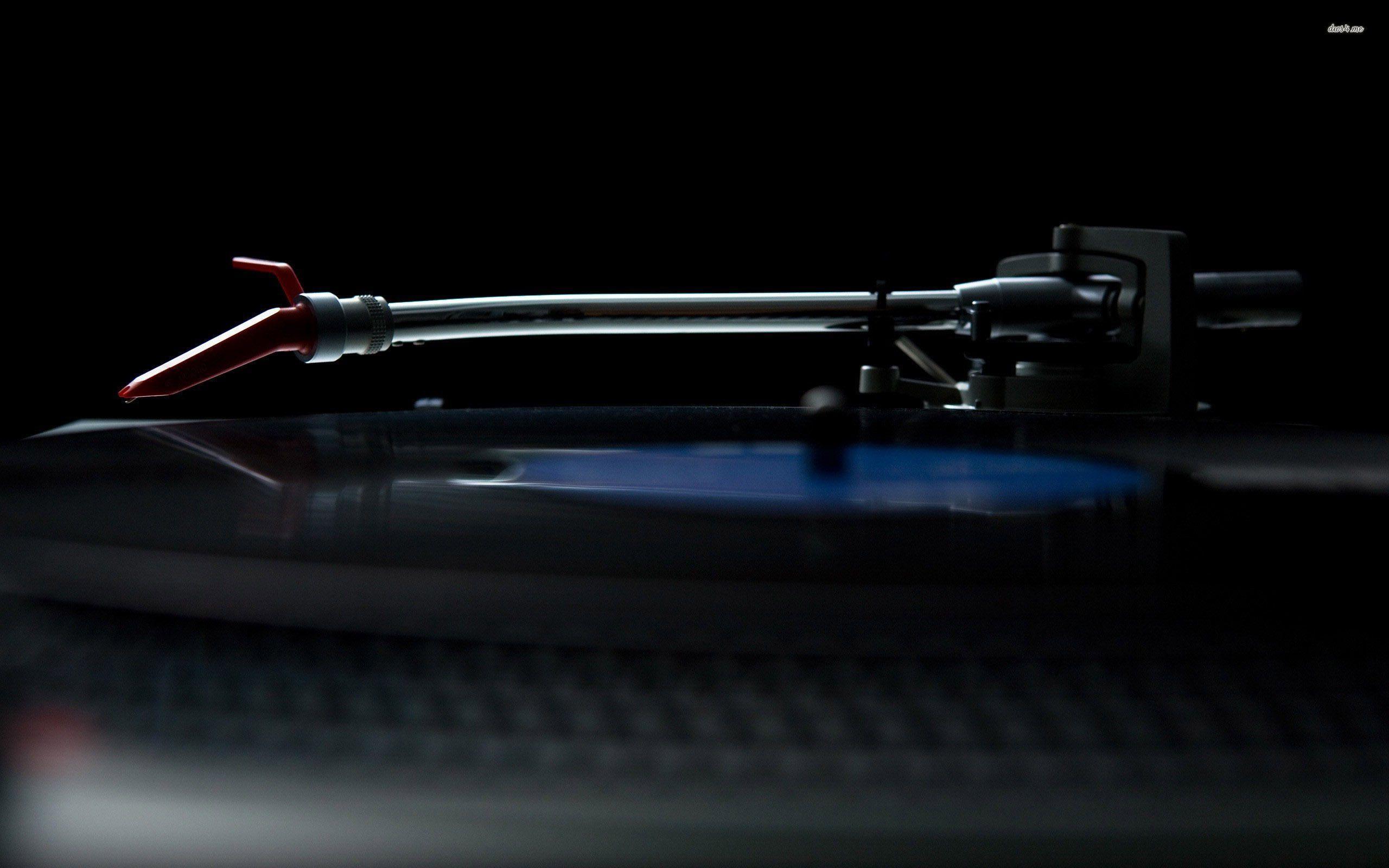 image For > Turntable Wallpaper